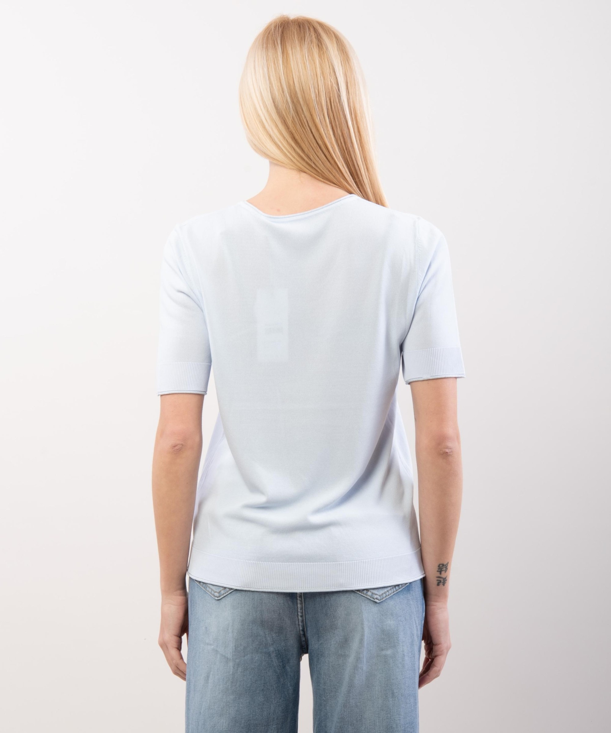 T-Shirt in Maglia scollo a V