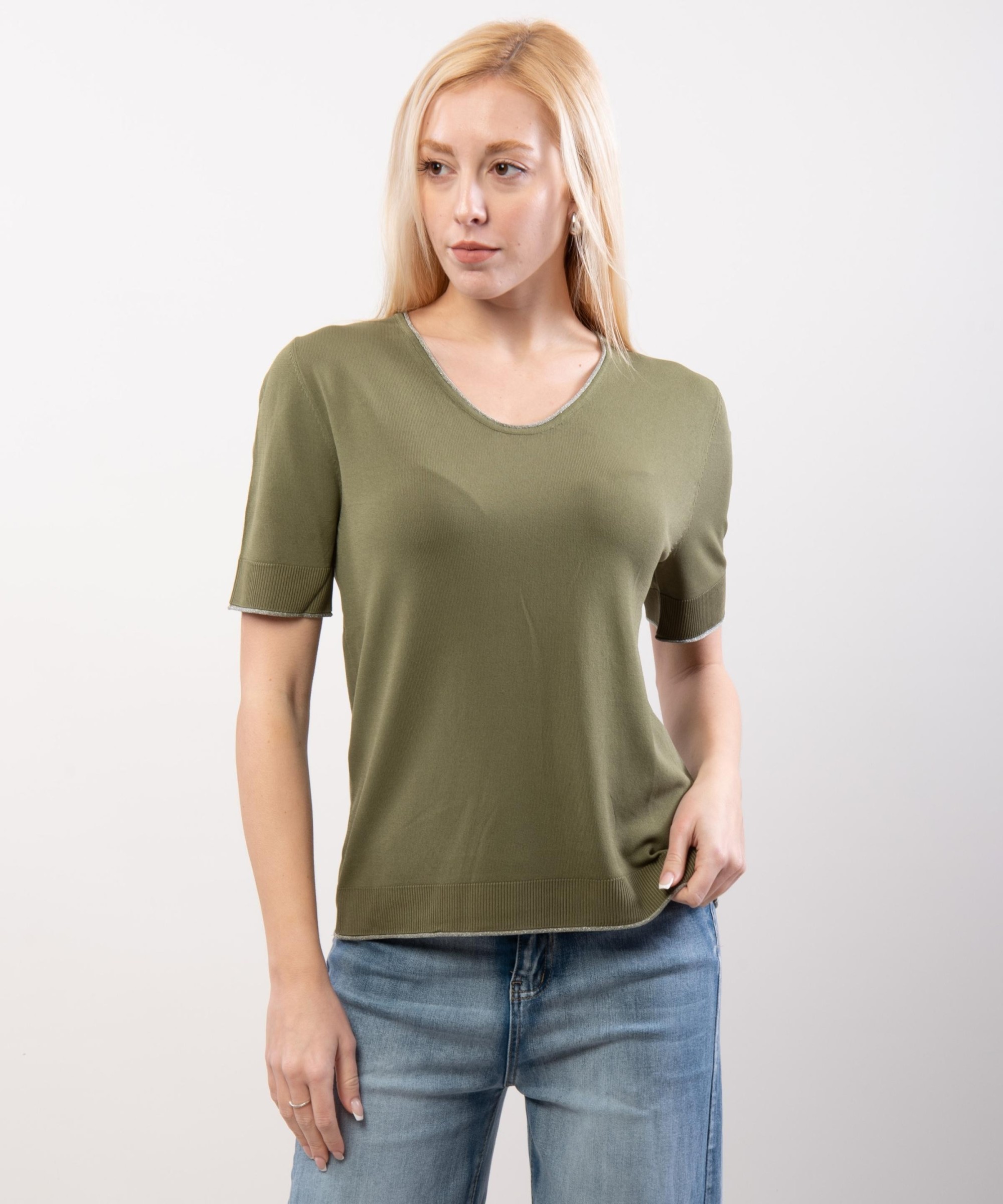 T-Shirt in Maglia scollo a V