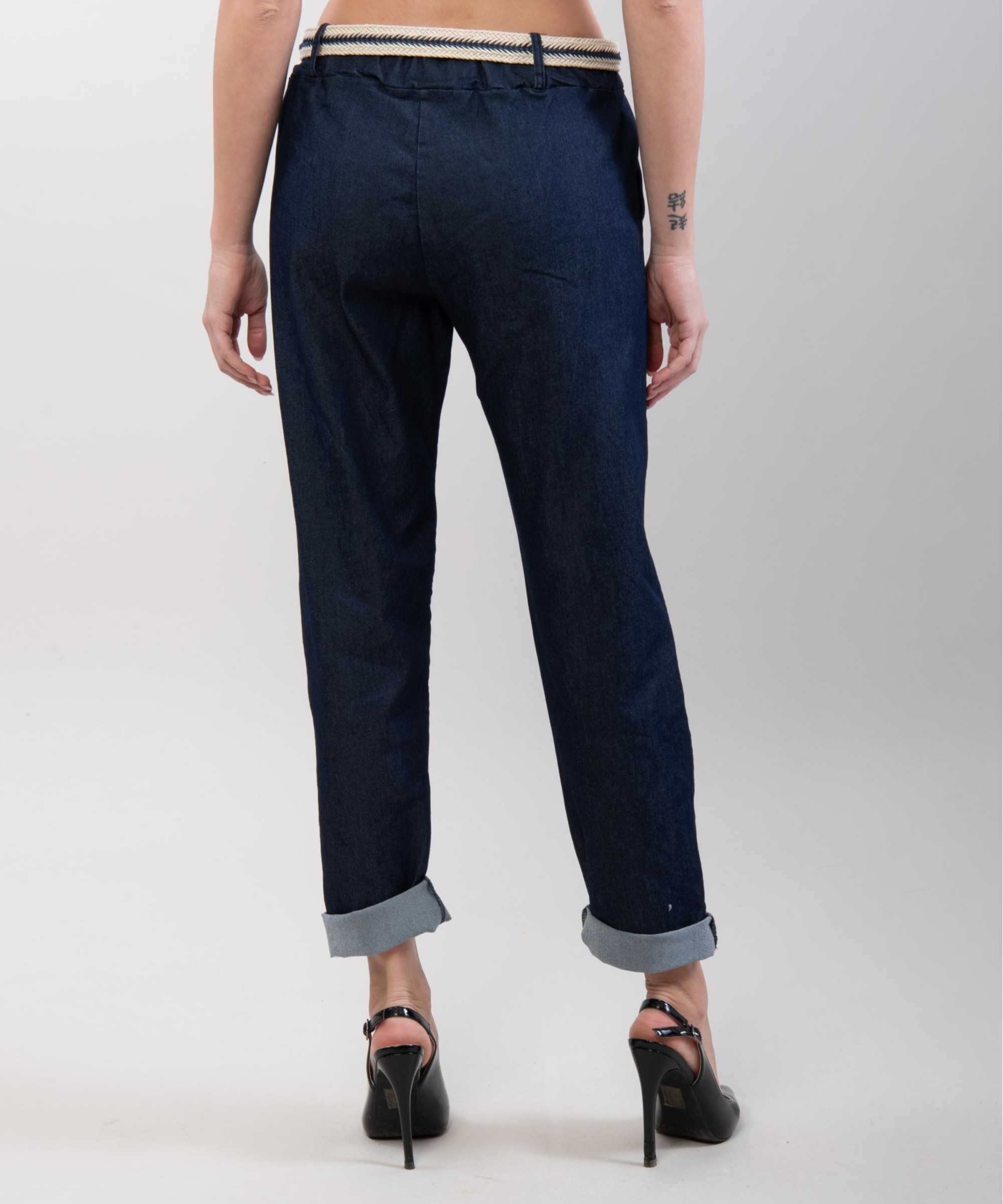 pantaloni jeans