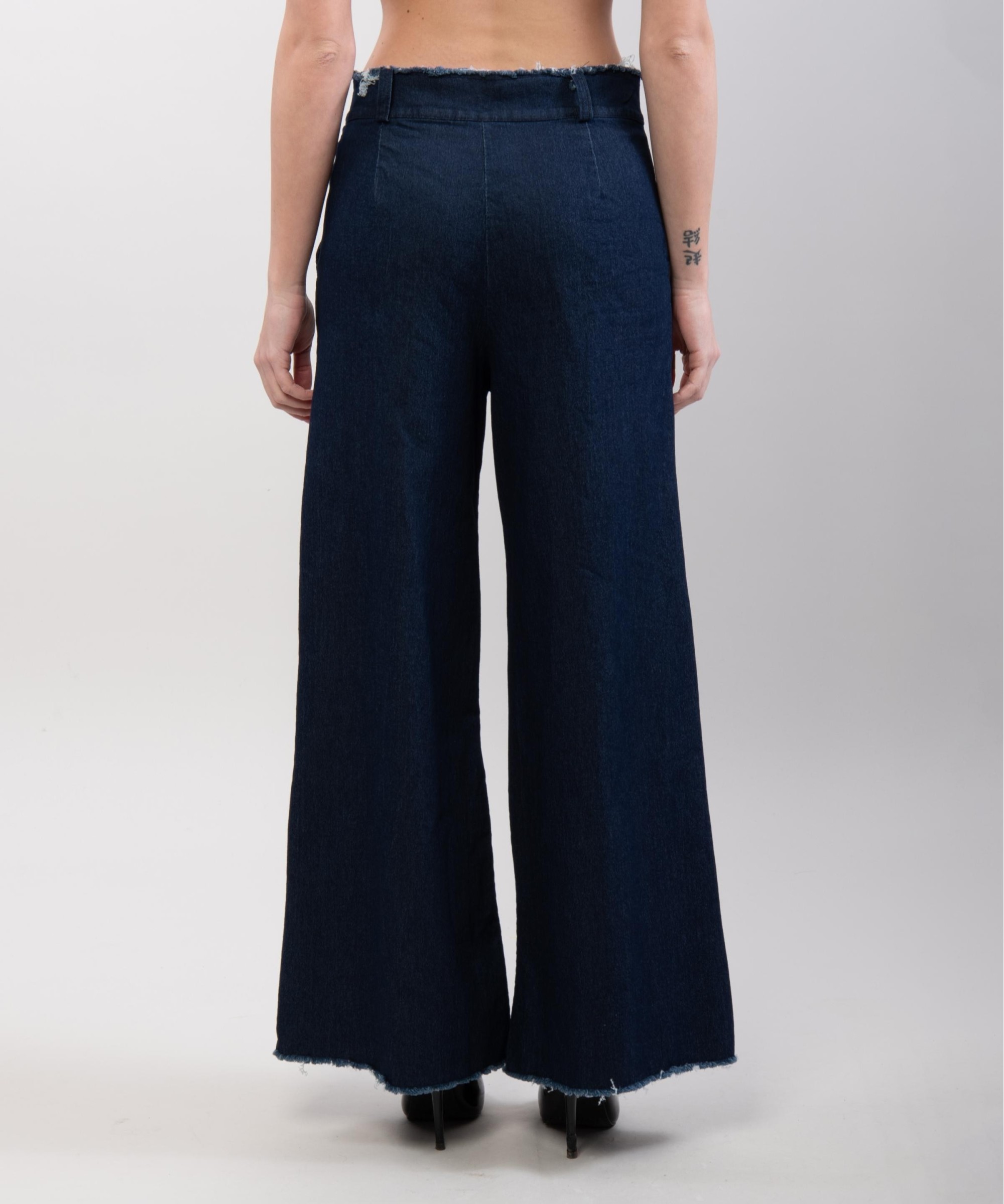 pantaloni jeans