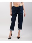 pantaloni jeans con cinture