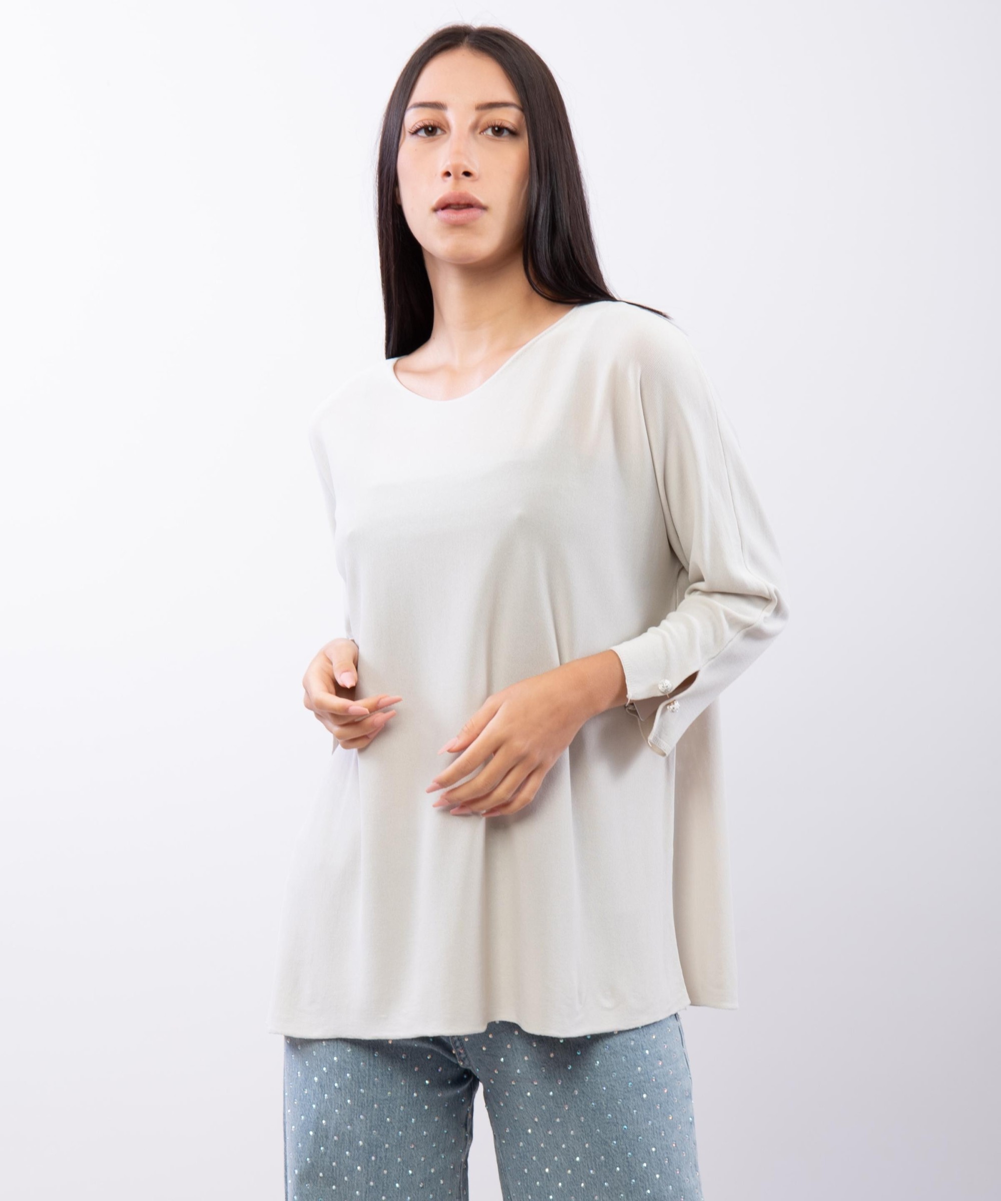 Maglia con perline sulle maniche