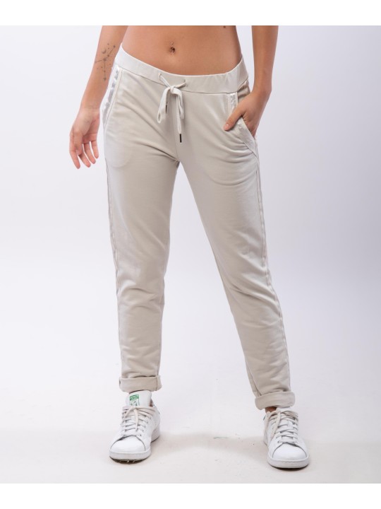Jogger con nastro di raso laterale