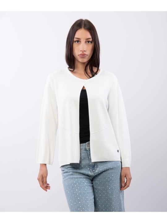 Copri spalle in maglia con bottone