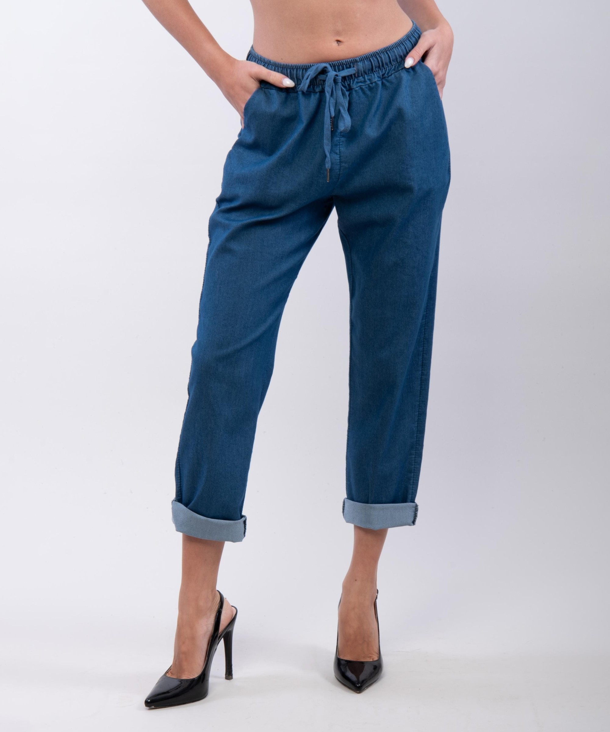 pantaloni jeans
