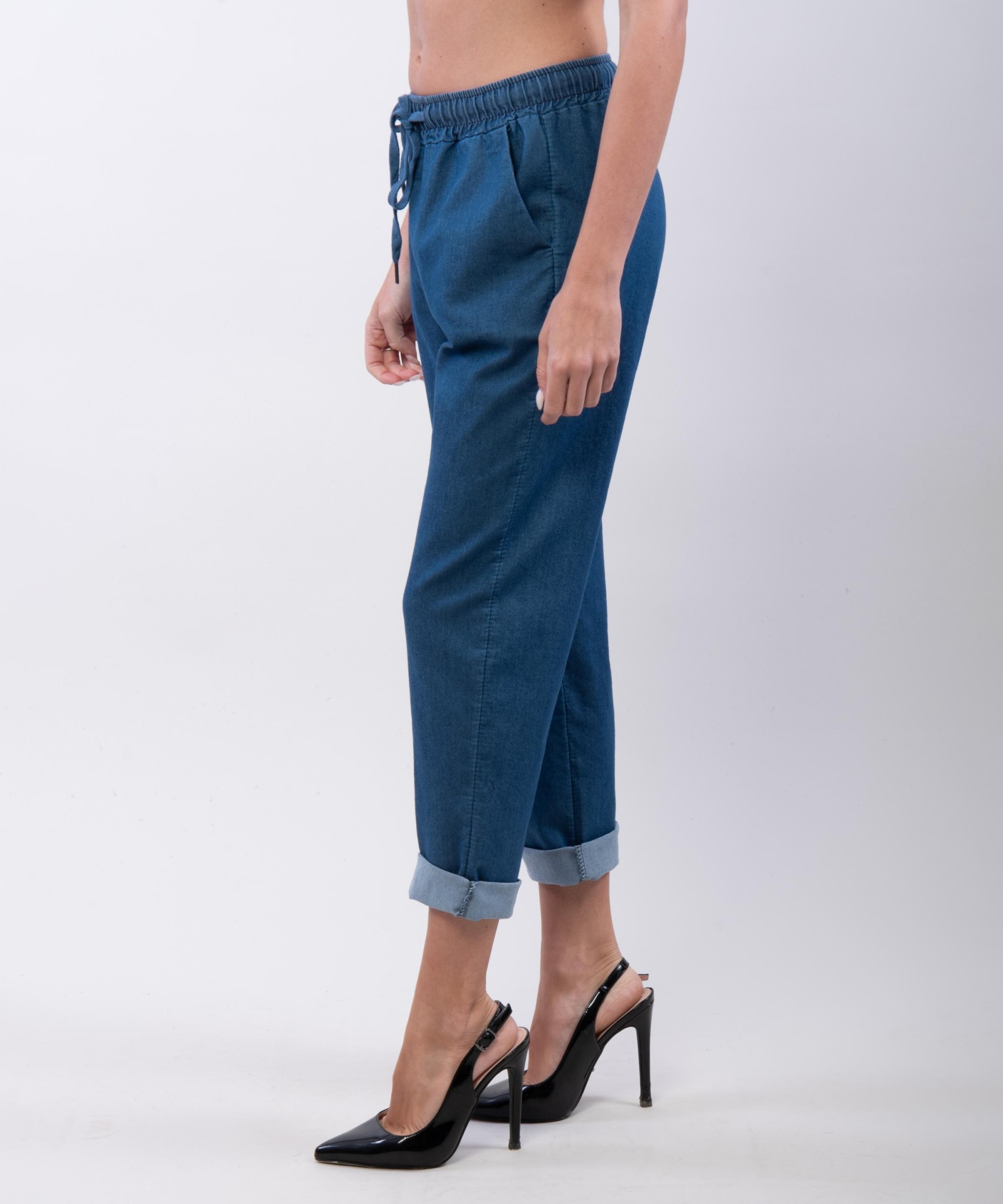 pantaloni jeans