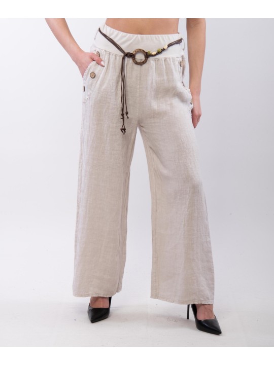 Pantalone con bottoni sulle tasche