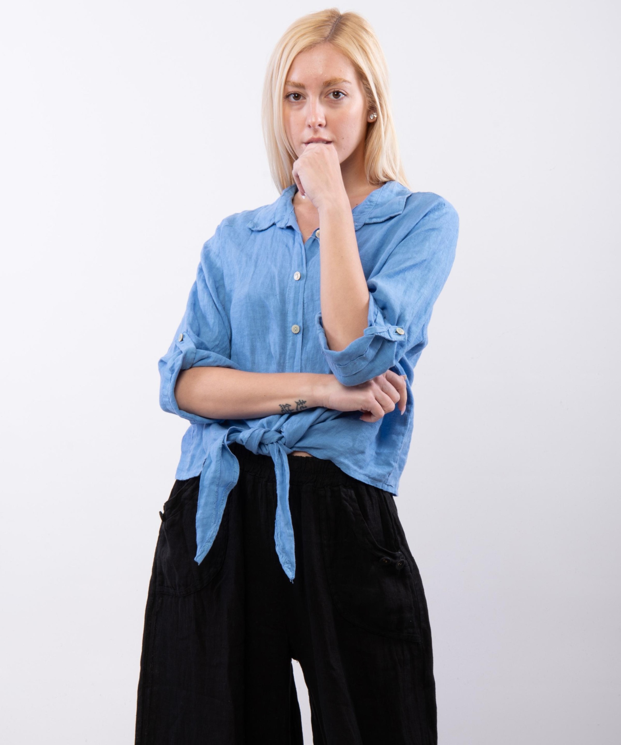 Camicia Lino Classica con Nodo