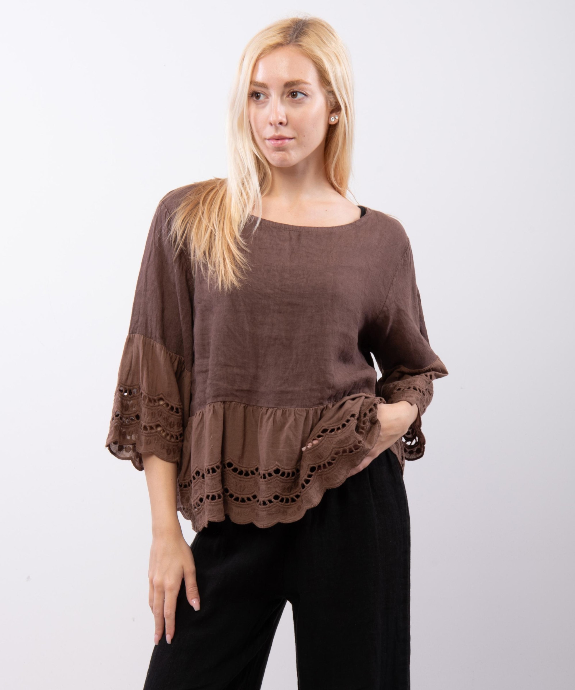 maglia con pizzo
