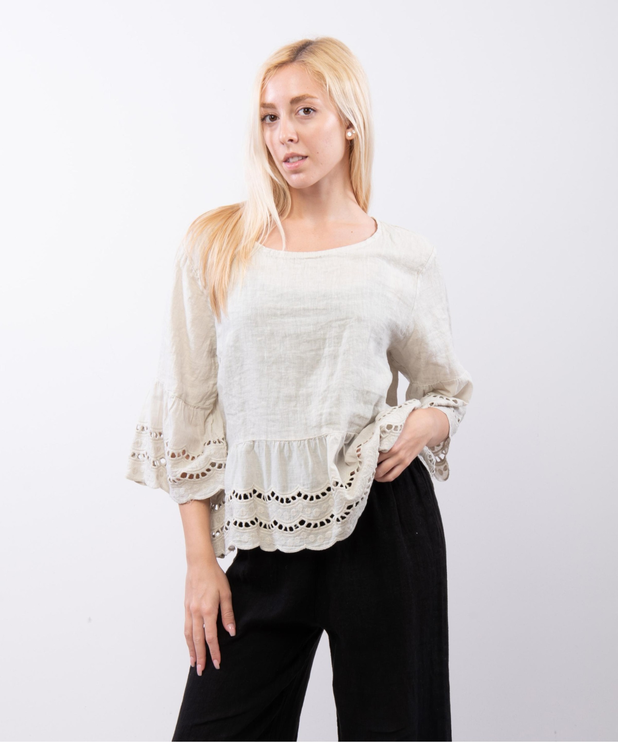 maglia con pizzo