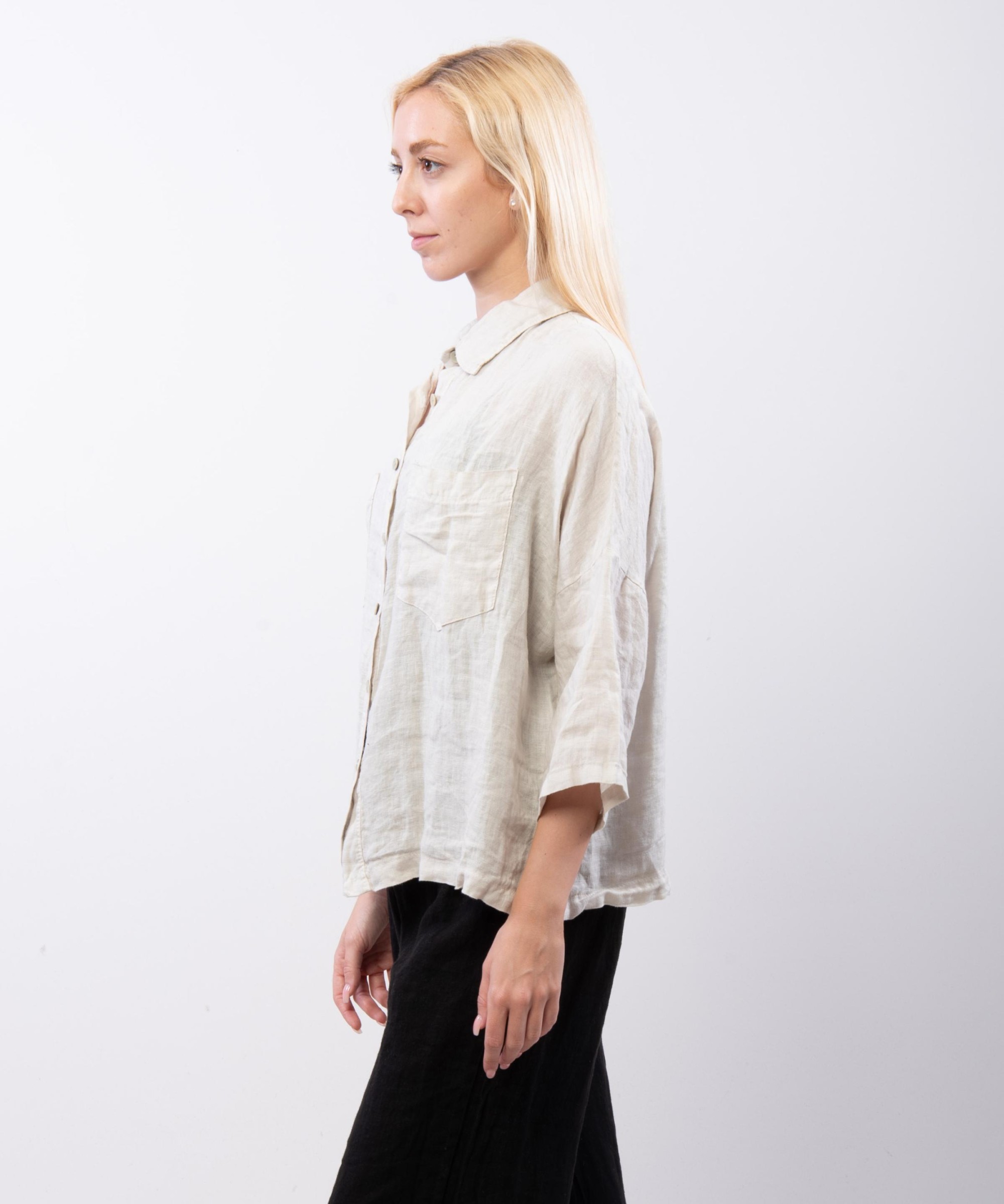 camicia con tasche davanti