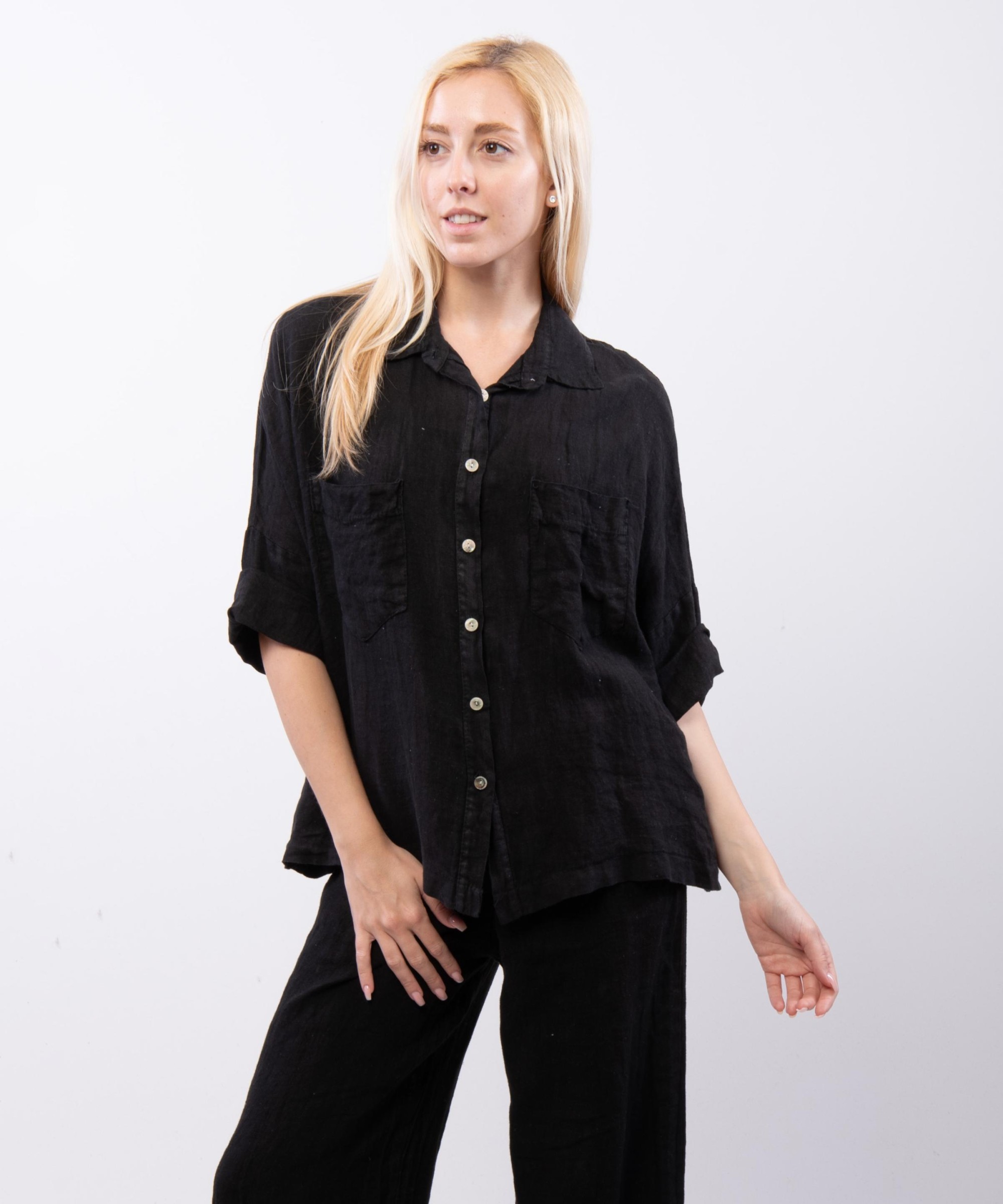 camicia con tasche davanti