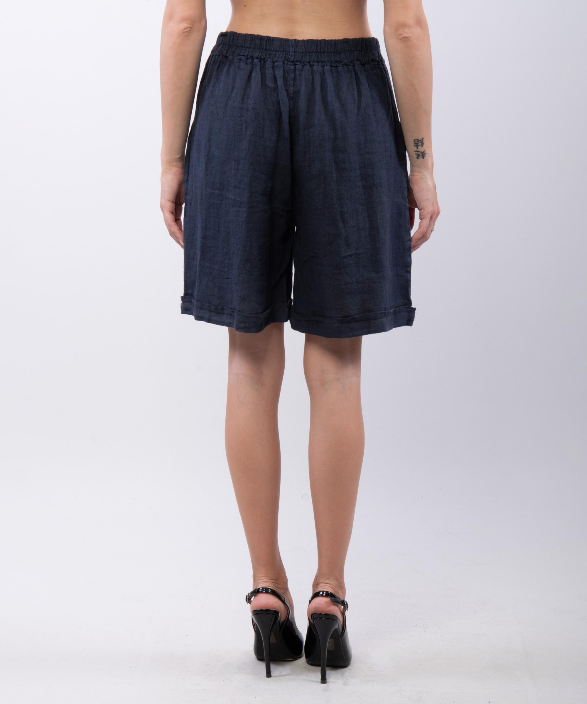 Shorts in lino