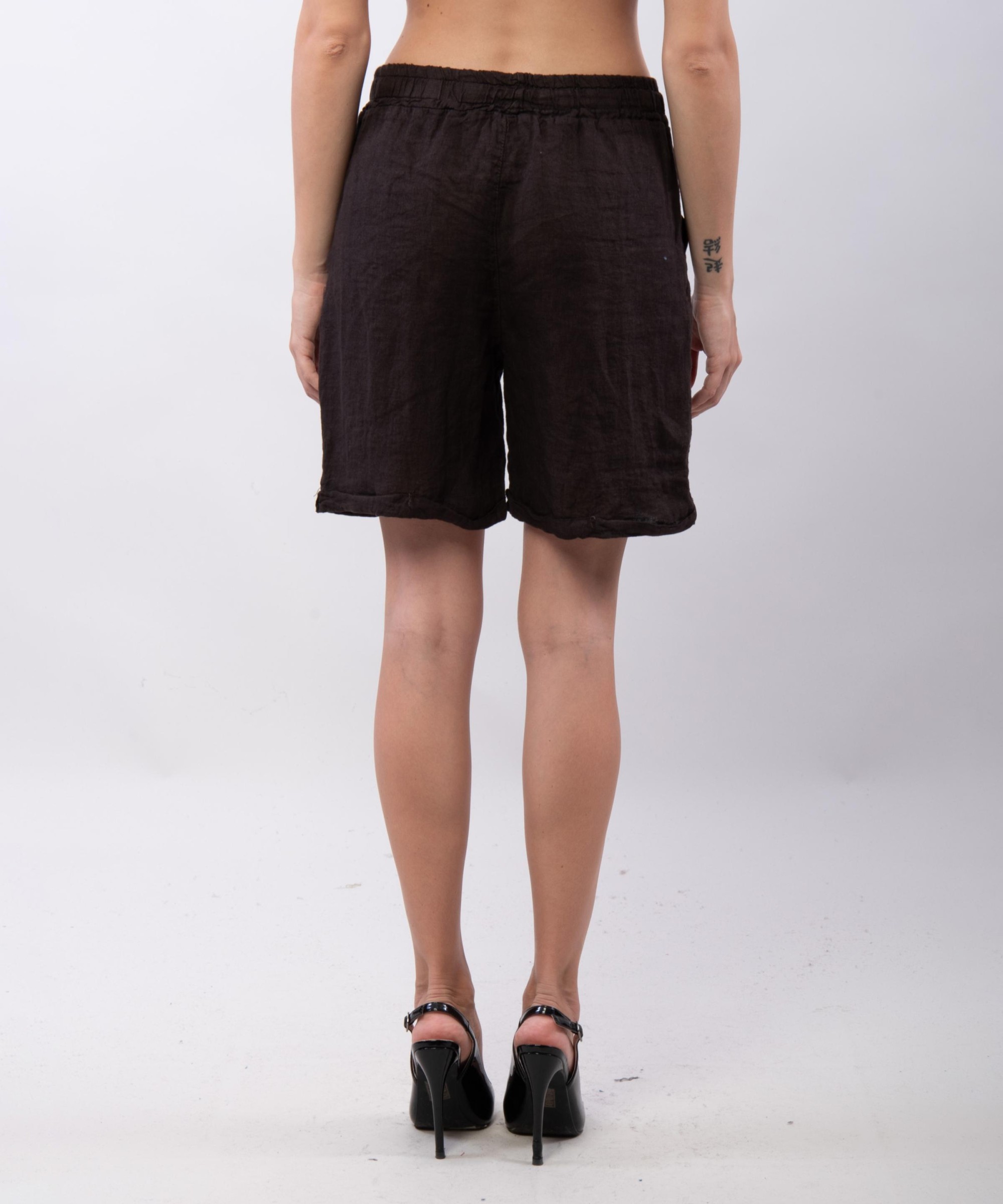 Shorts in lino