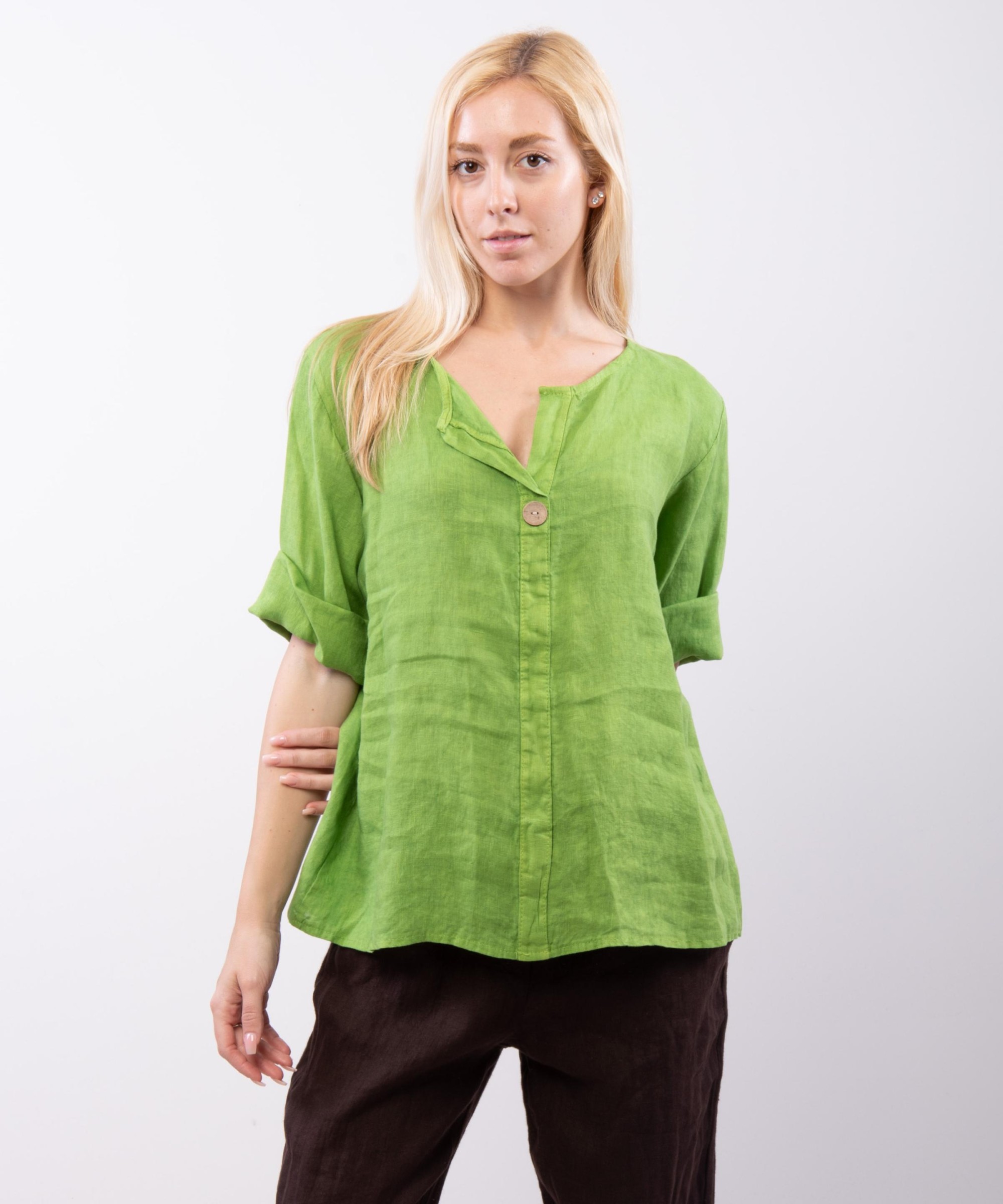 Blusa in Lino Scollo V con Bottone