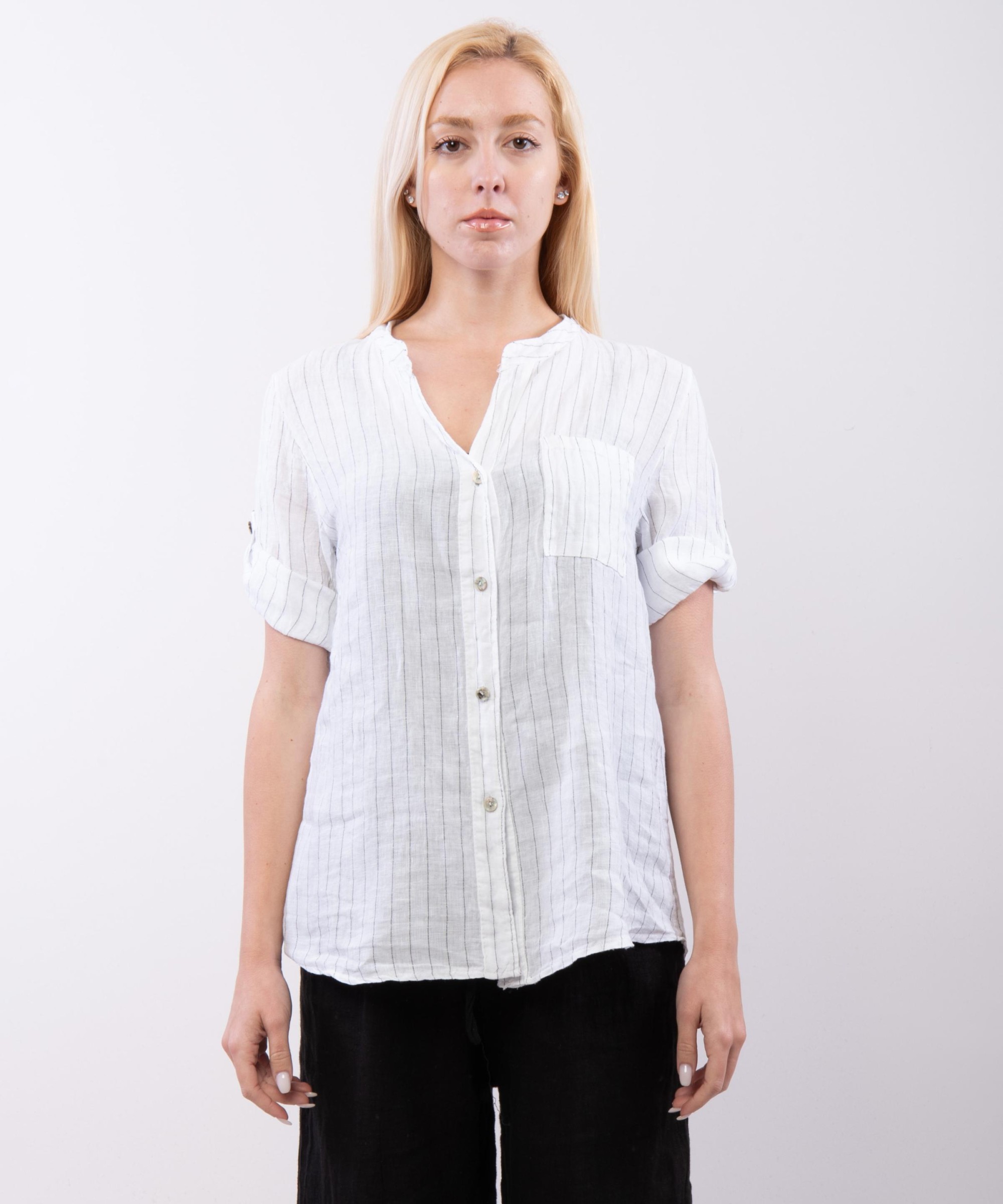 camicia con collo alla coreana a righe
