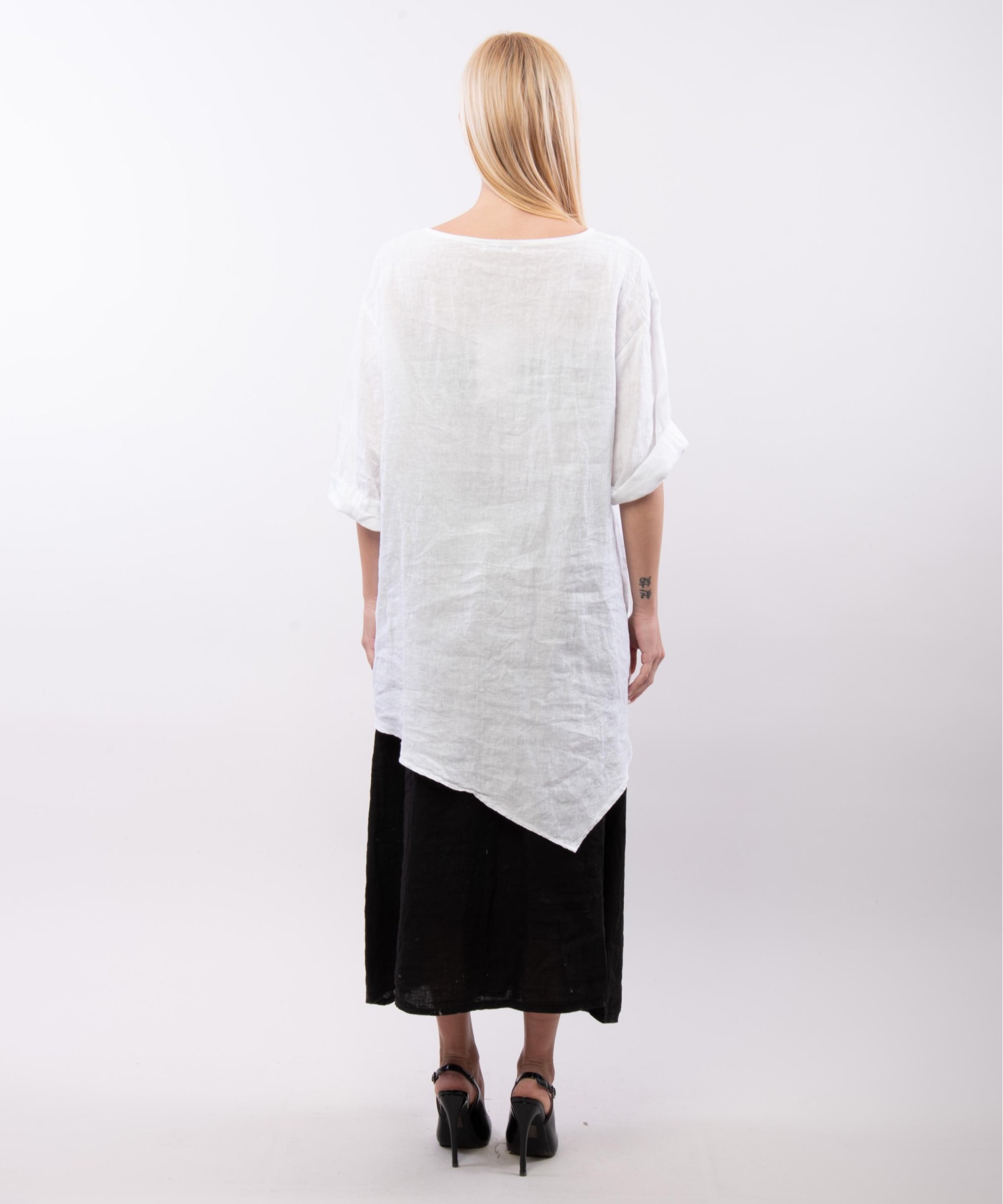 Top Lino Oversize con Ricamo