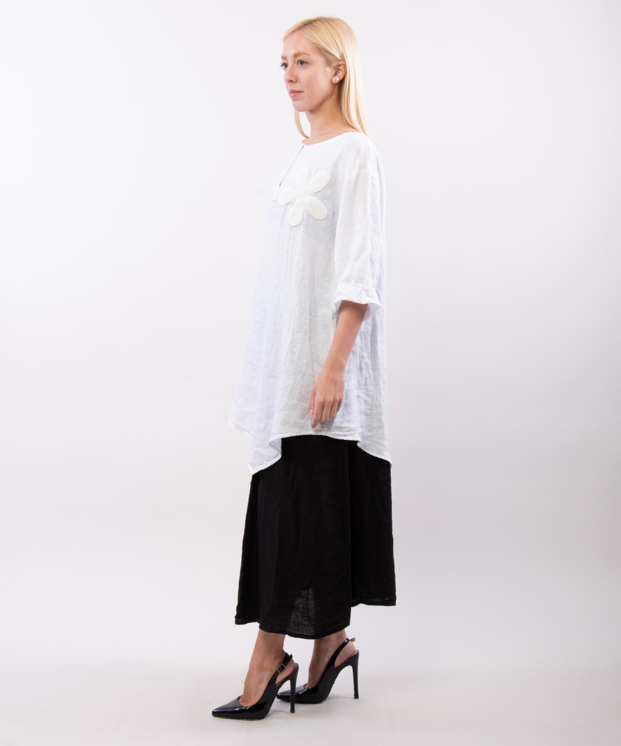 Top Lino Oversize con Ricamo