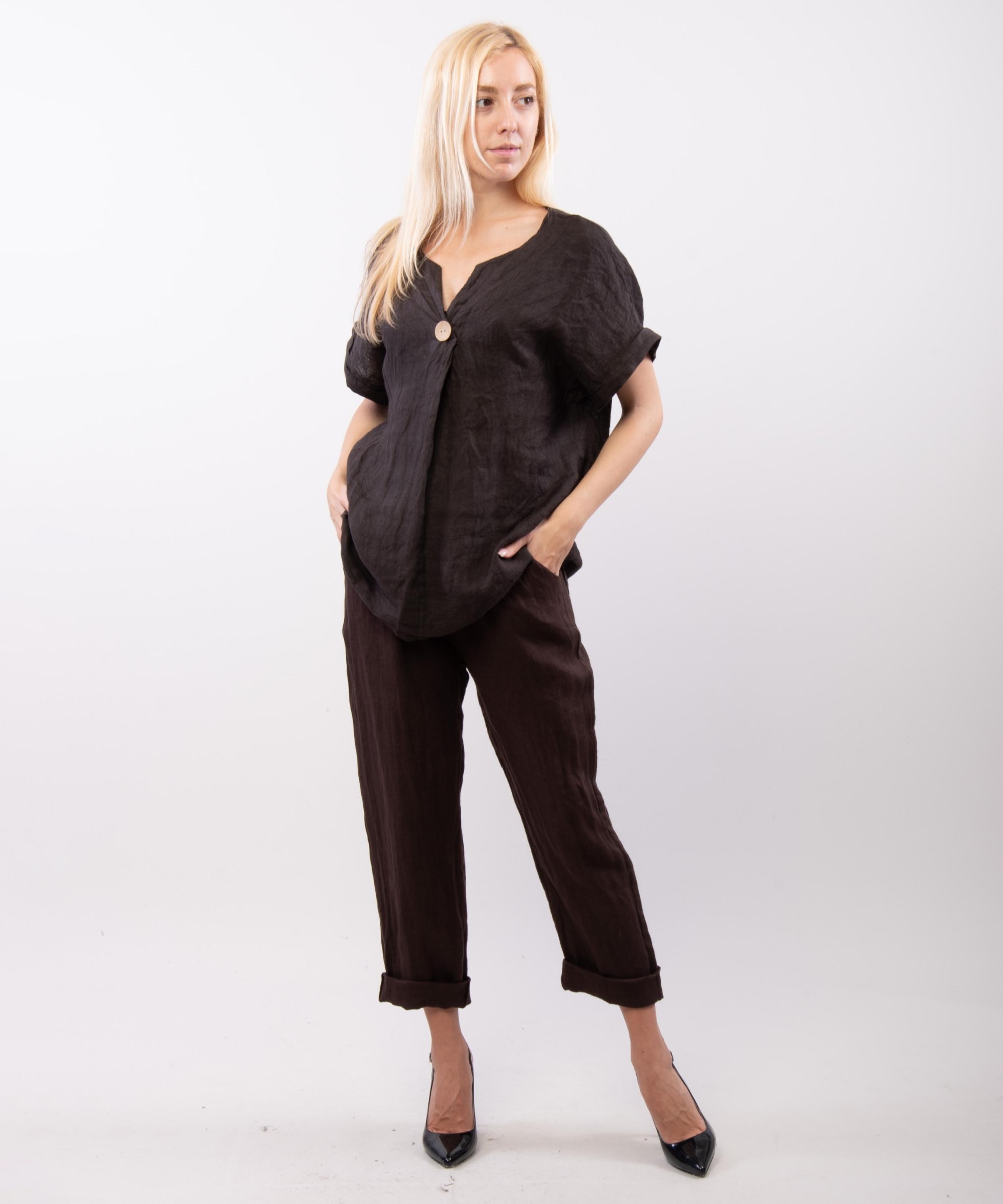 Top Lino V con Bottone