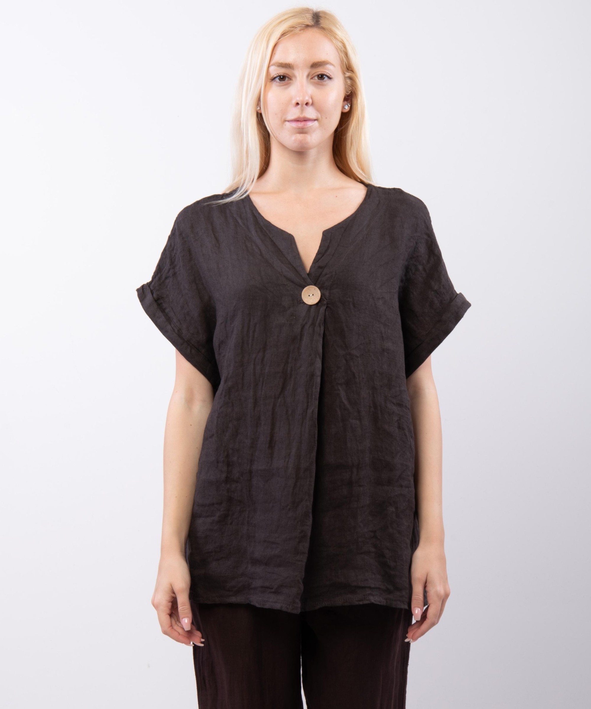 Top Lino V con Bottone