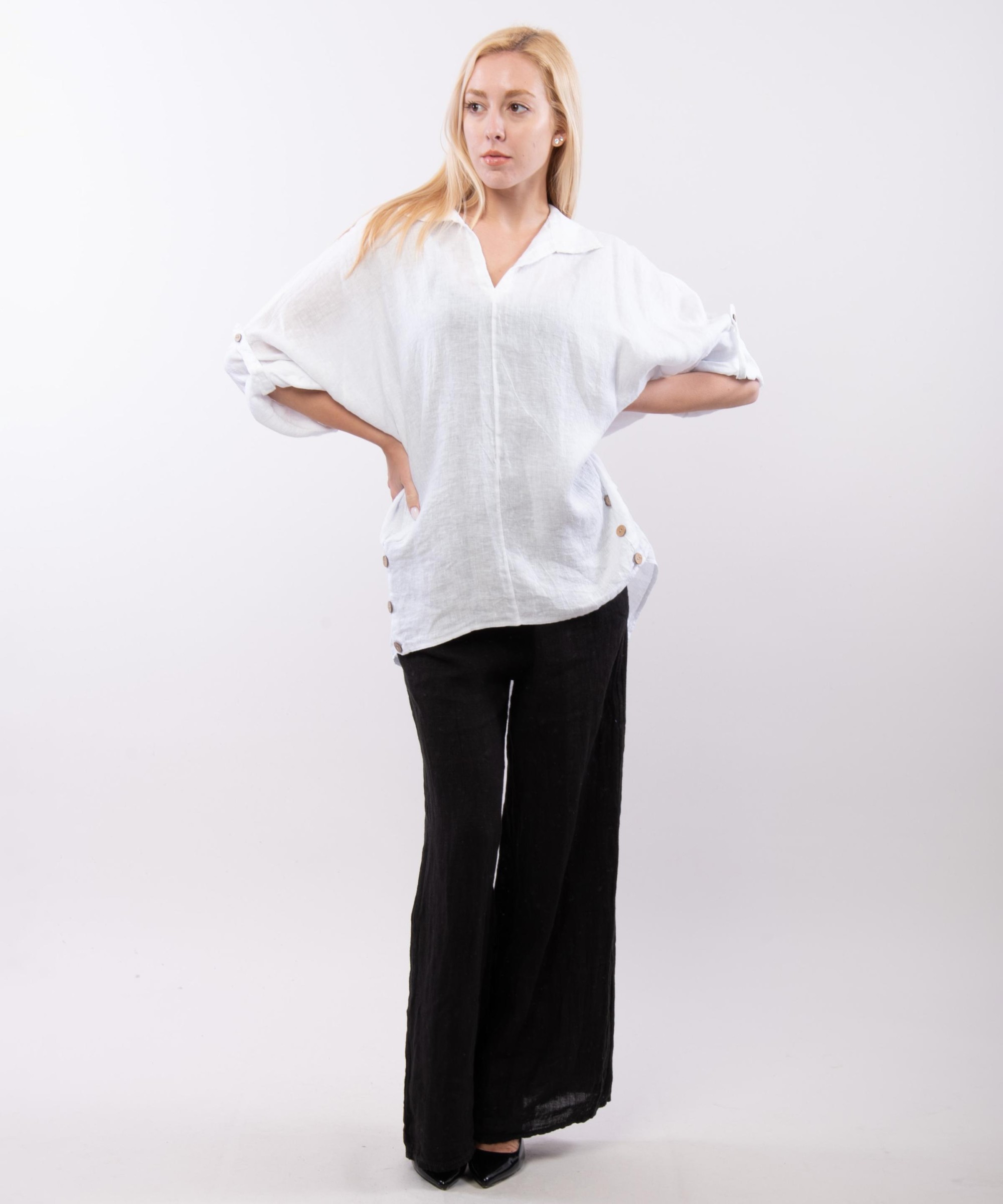 Blusa Lino Oversize V con Bottoni Orlo decorativi