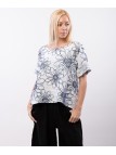 Maglia con ricamo filo blu