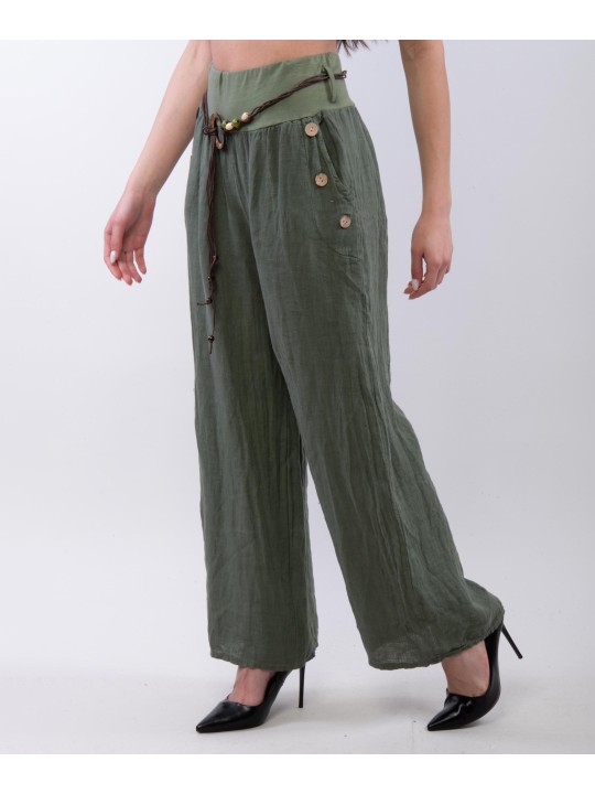 Pantalone con bottoni sulle tasche