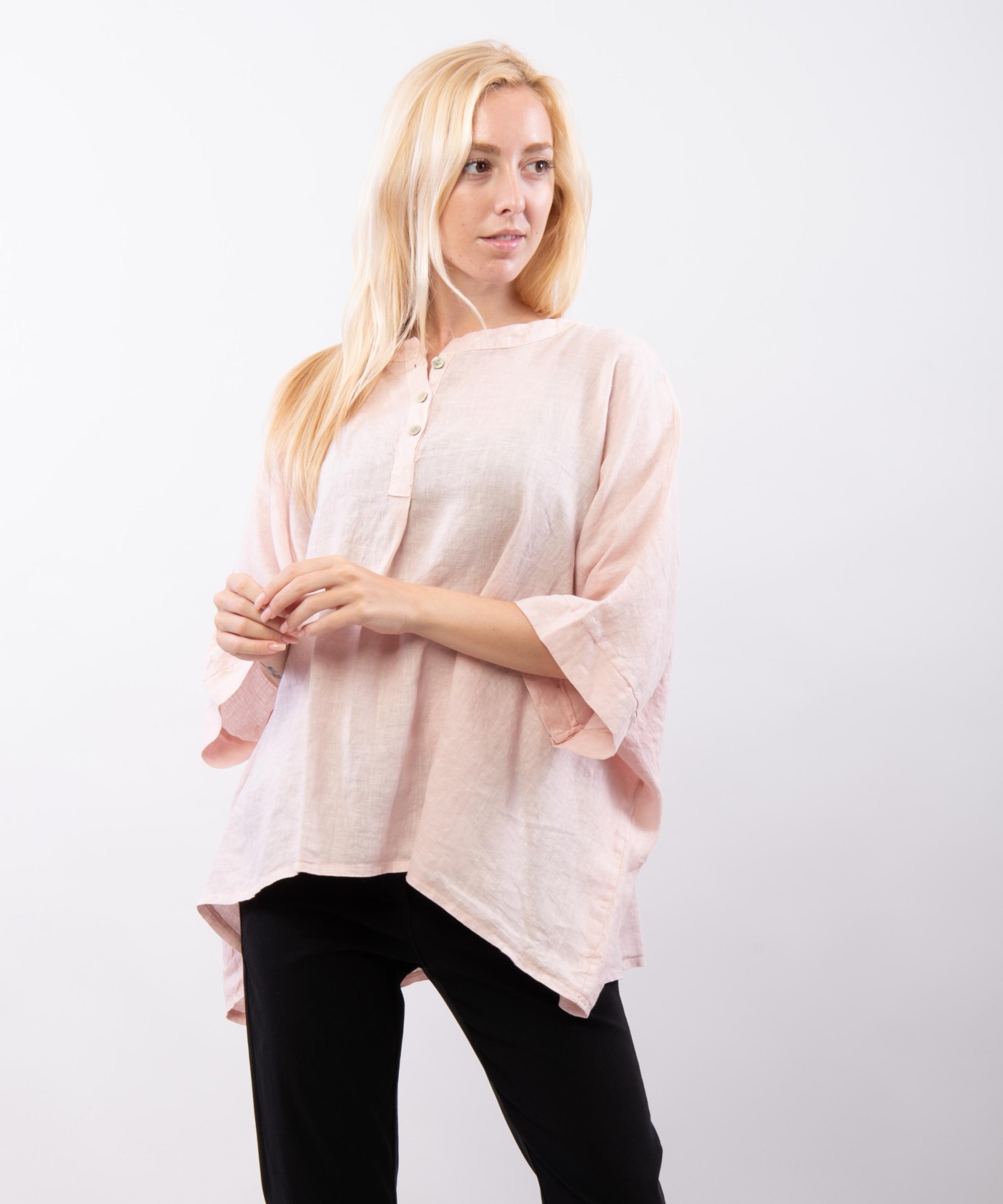 Top Lino Oversize con Bottoni