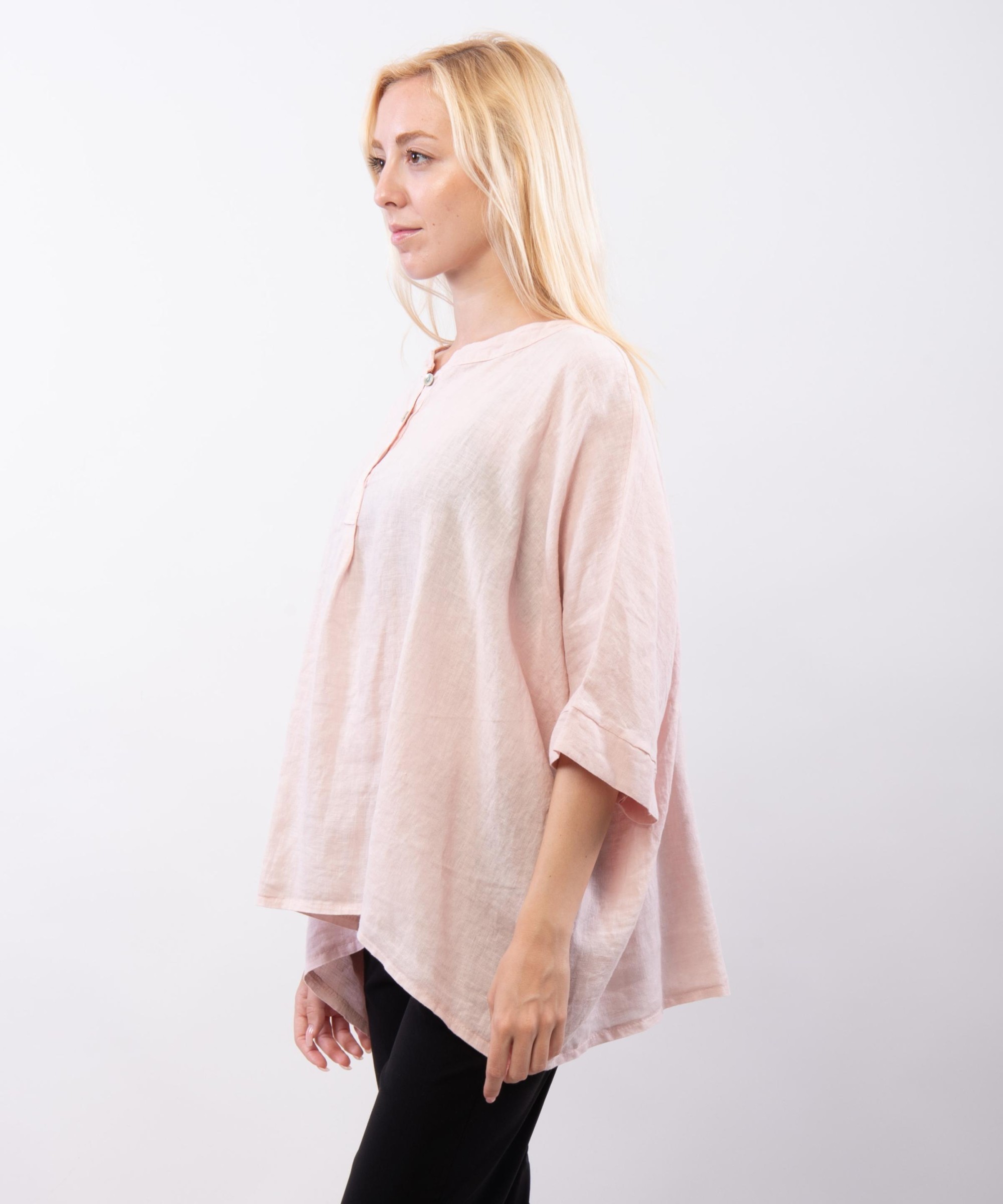 Top Lino Oversize con Bottoni