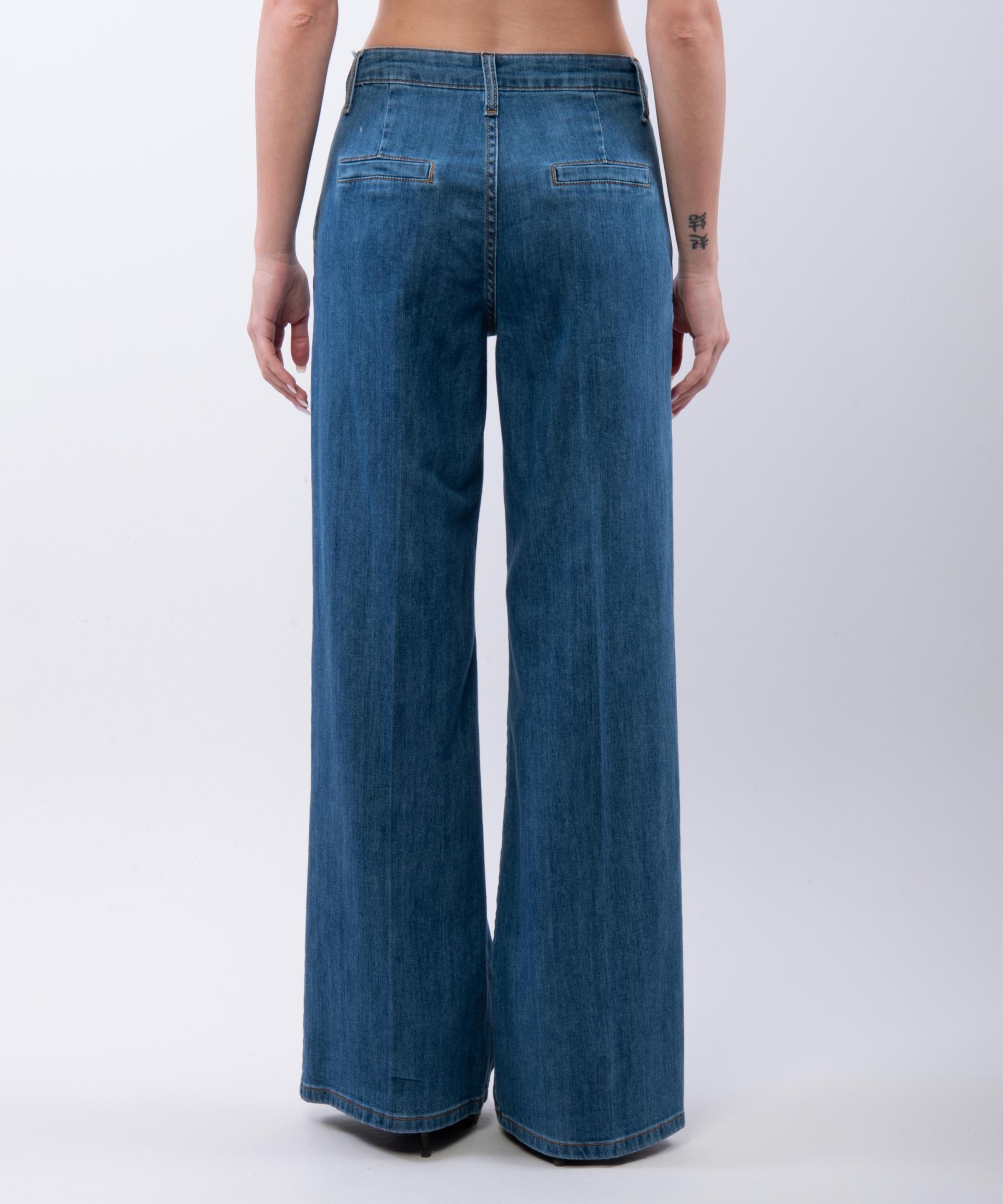 Jeans a Palazzo leggero