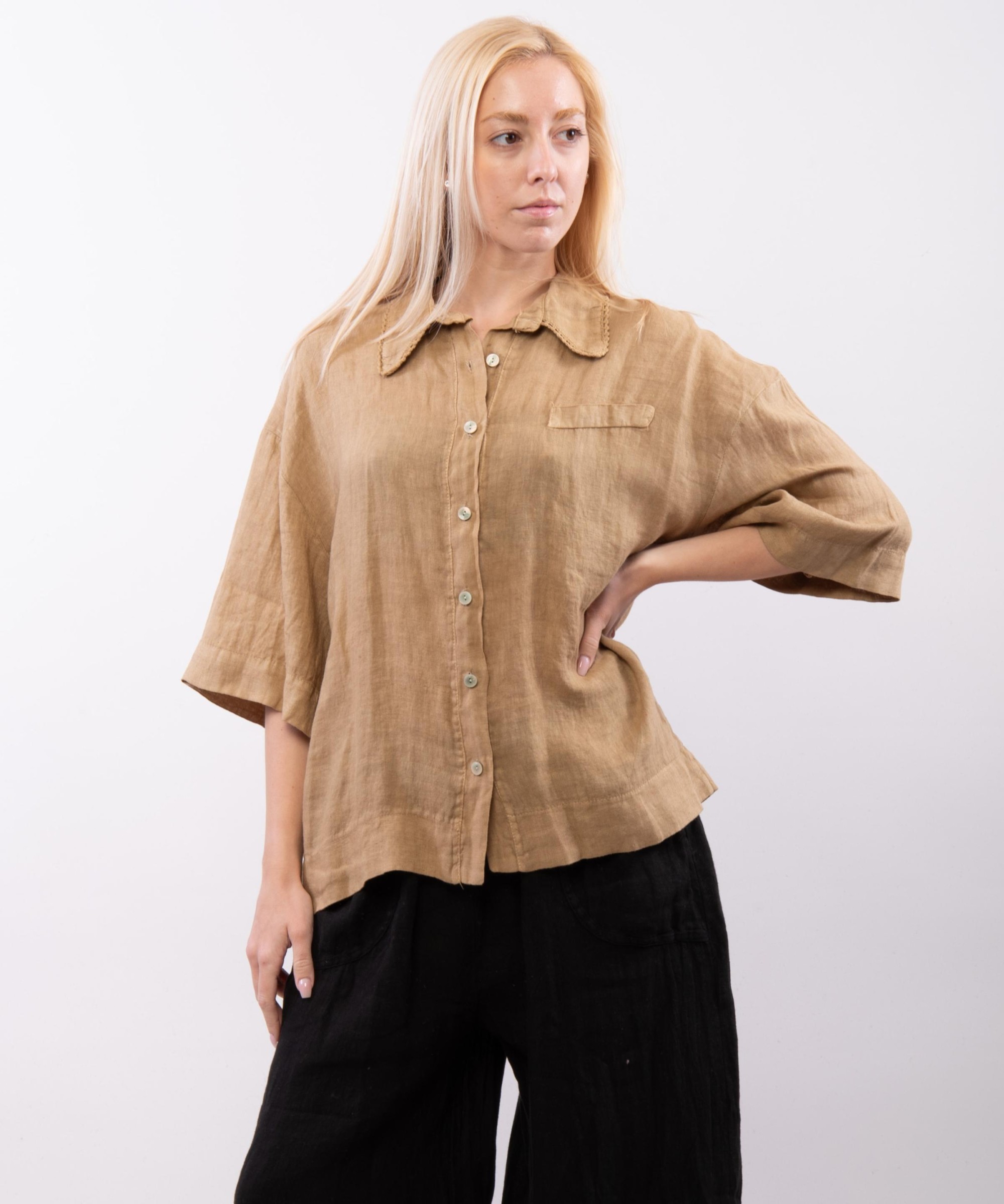 Camicia Lino Mezza Manica con Colletto orlo ricamato