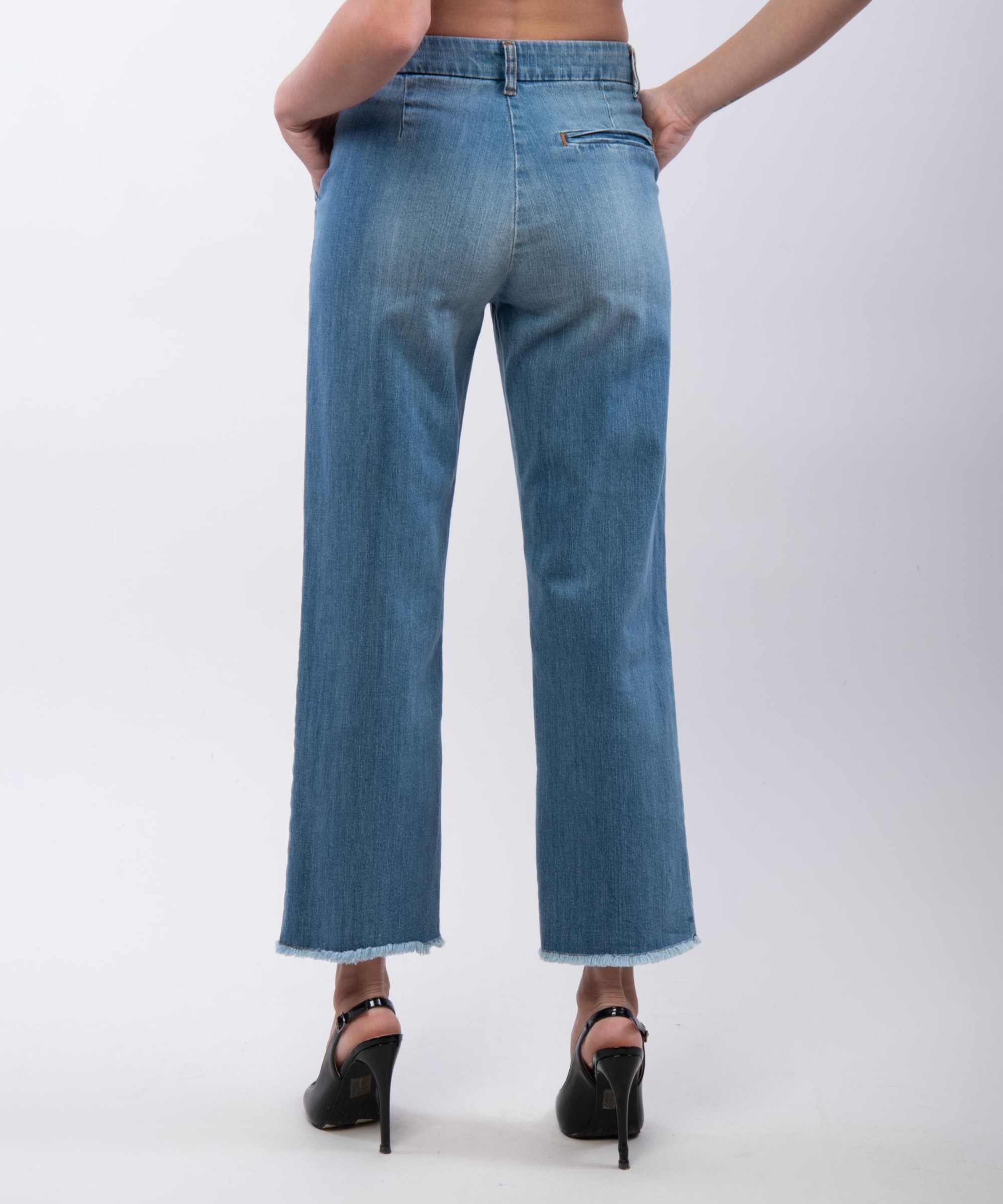 jeans con frange