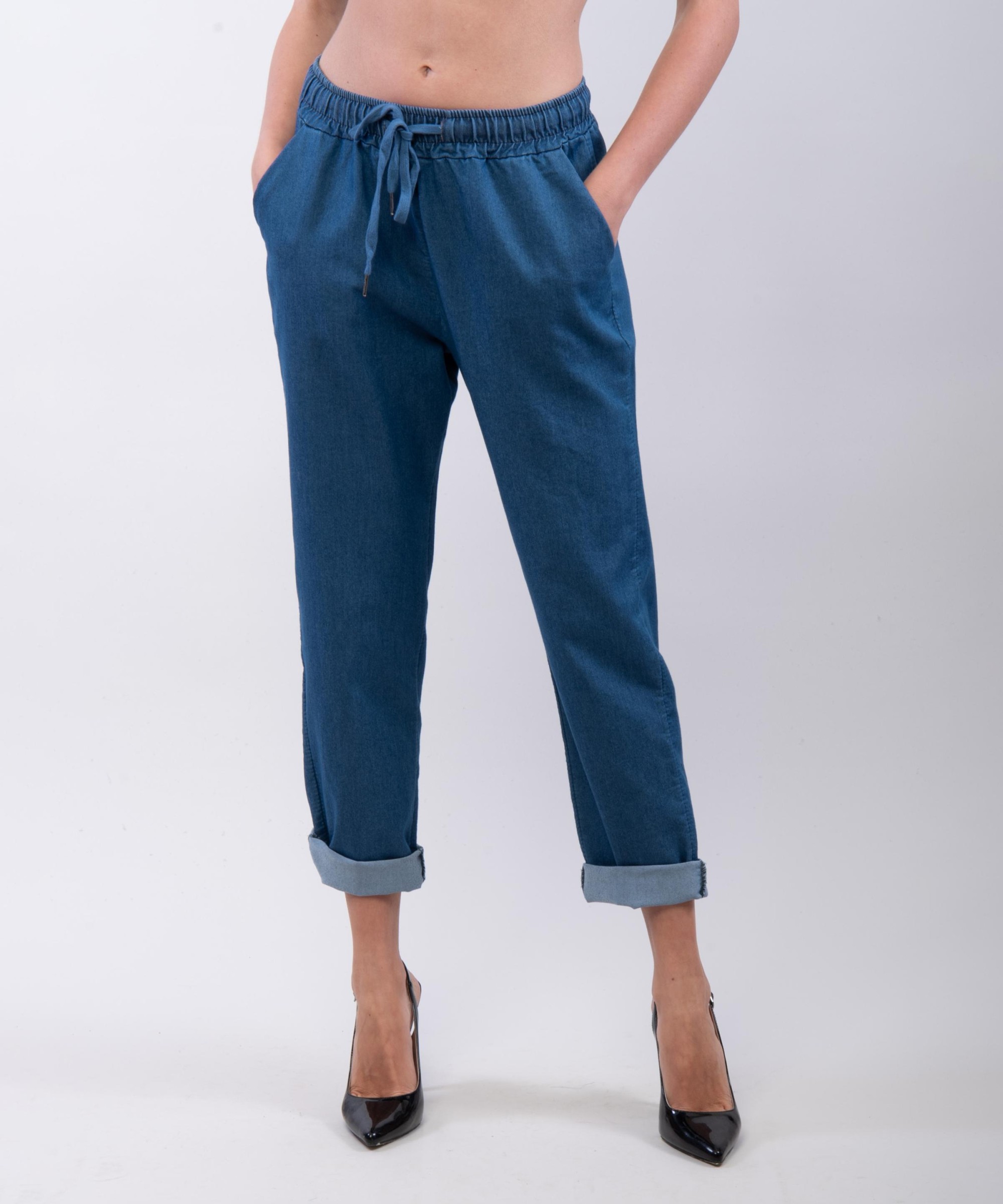 pantaloni jeans
