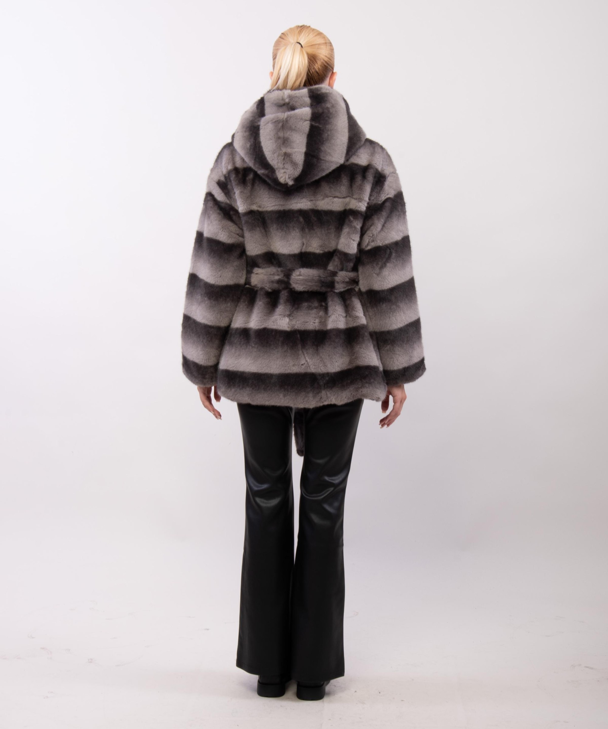 giacca pelliccia con cappuccio