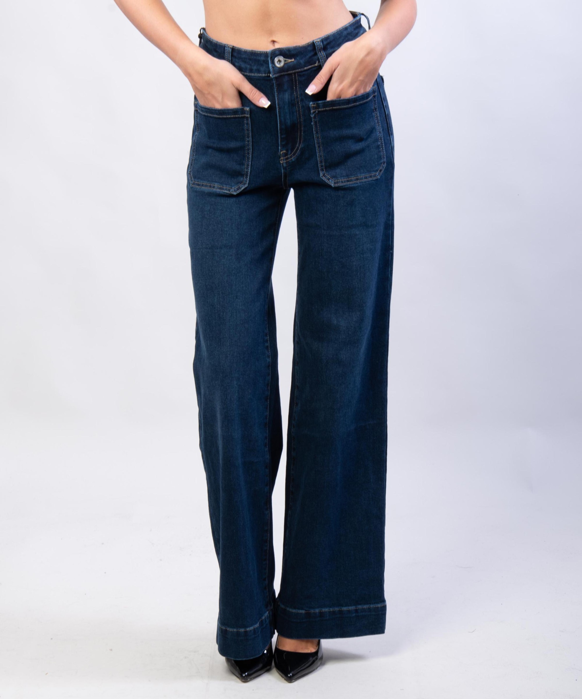 Jeans a palazzo con tasche frontali