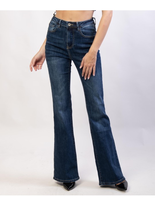 jeans a zampa lungo