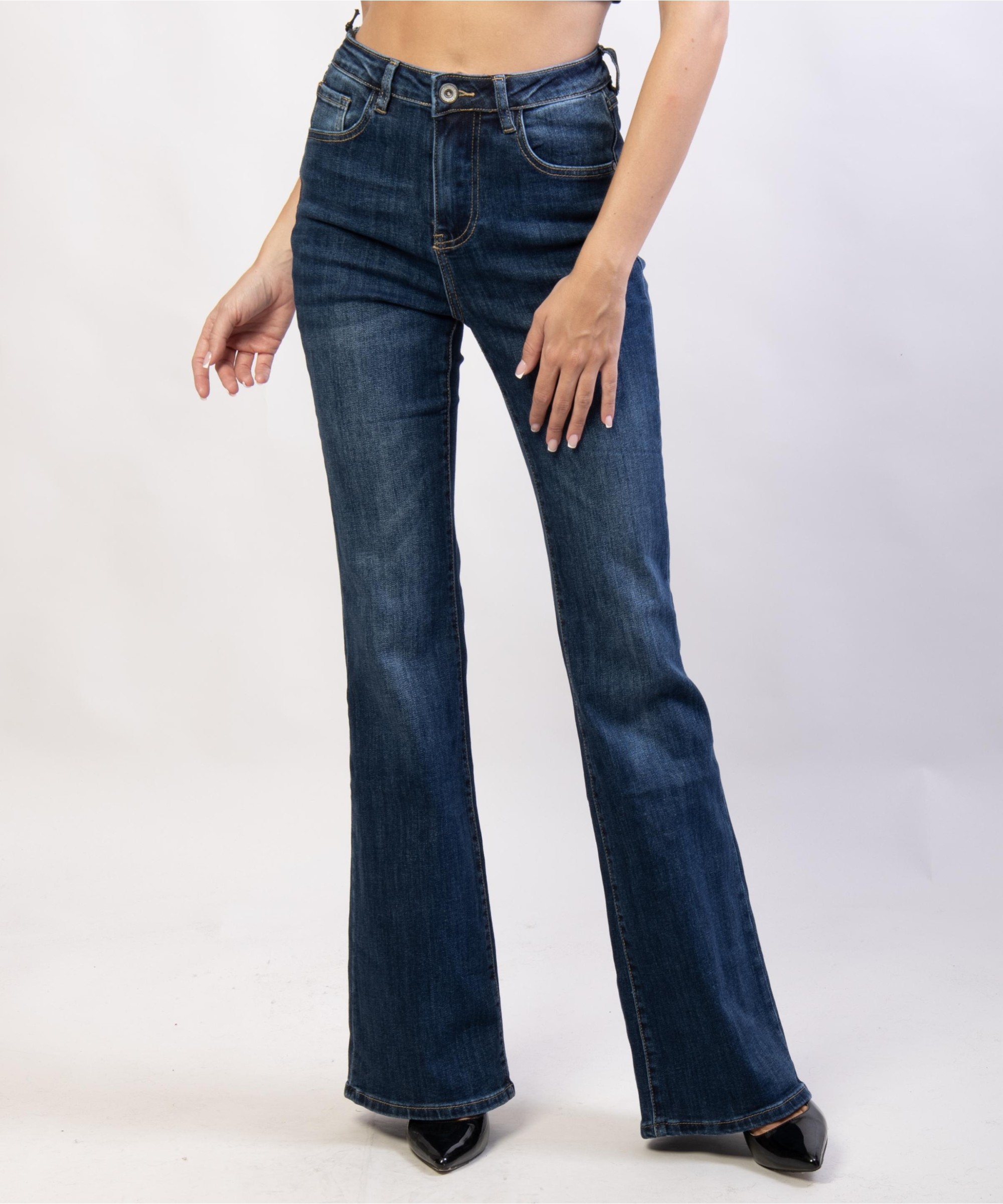 jeans a zampa lungo