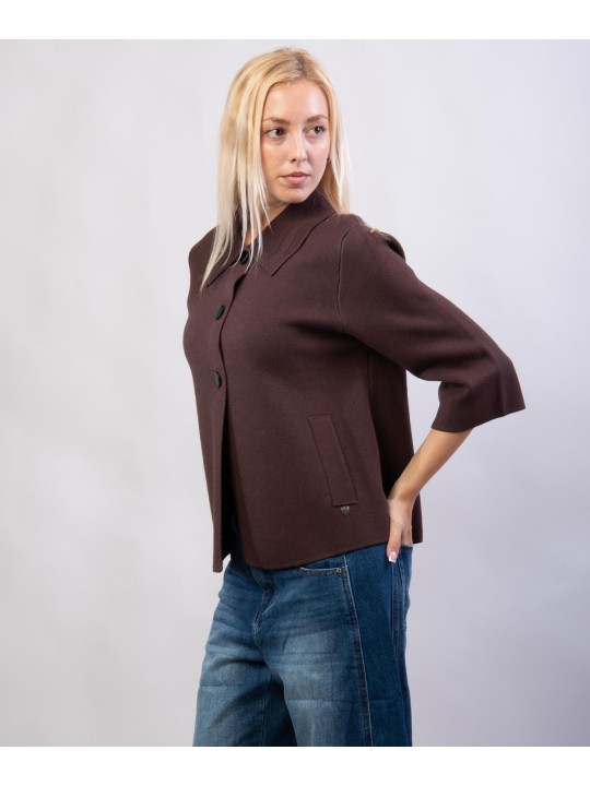 giacca in maglia con bottoni grandi
