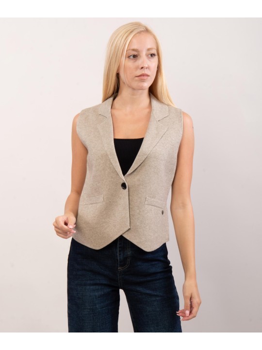 Gilet con bottone