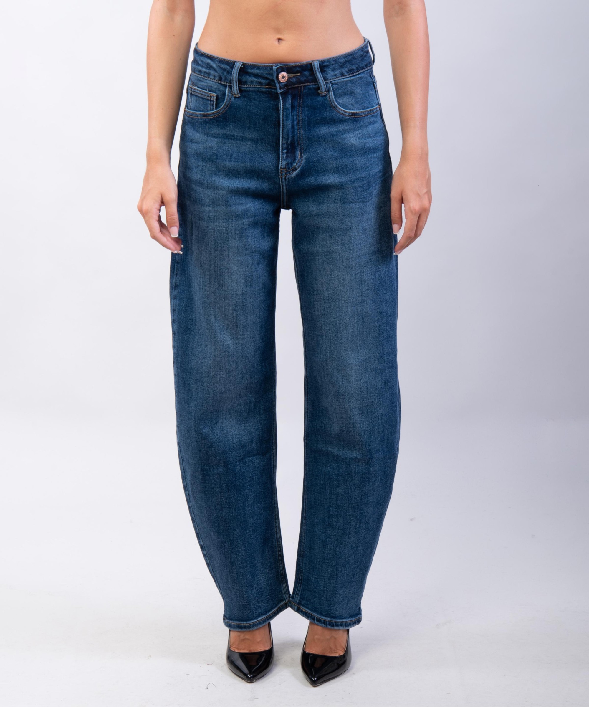 jeans taglia comoda a palloncino