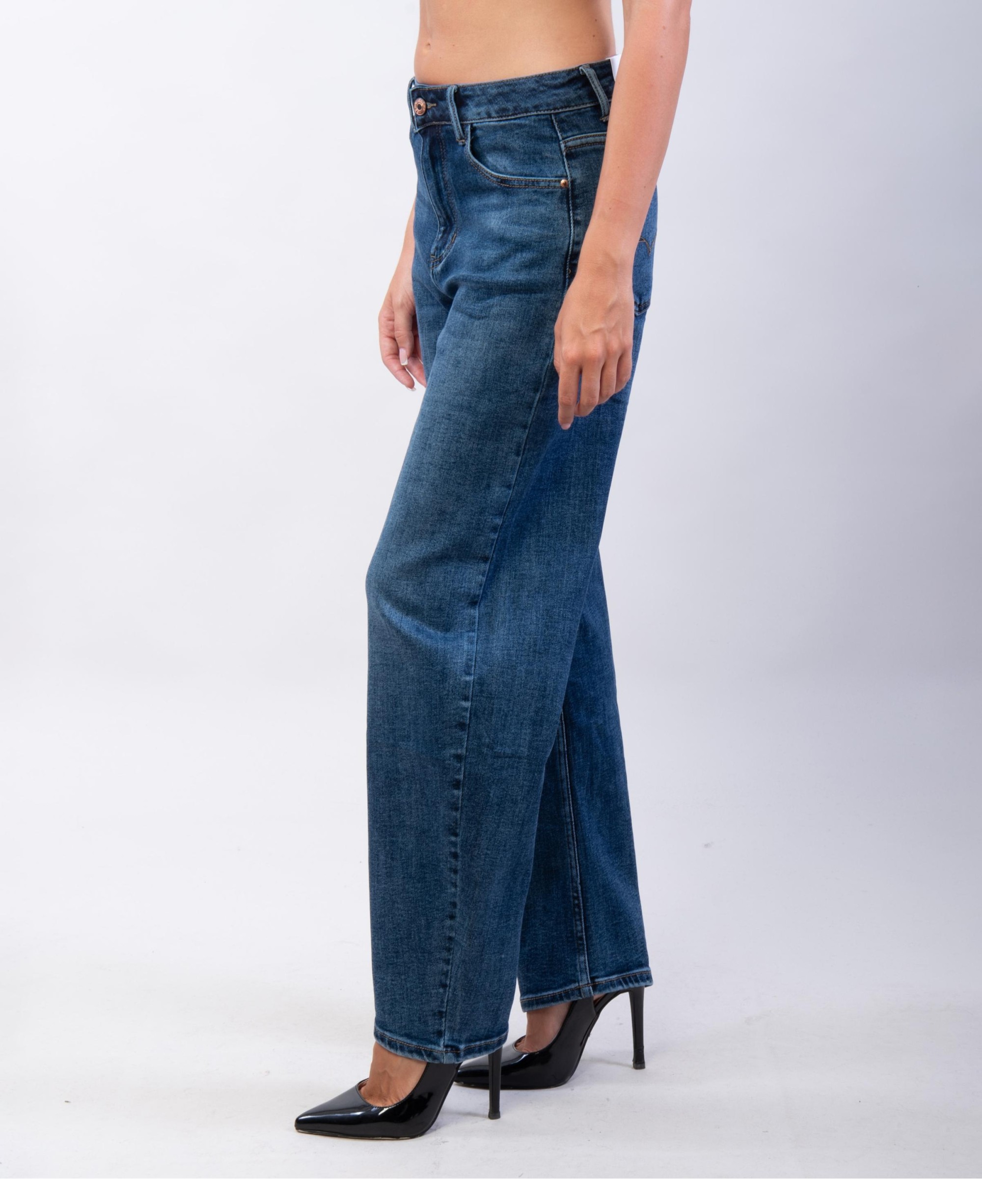 jeans taglia comoda a palloncino