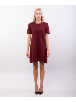 Abito in maglia a maniche corte con collo sfrangiato e perline