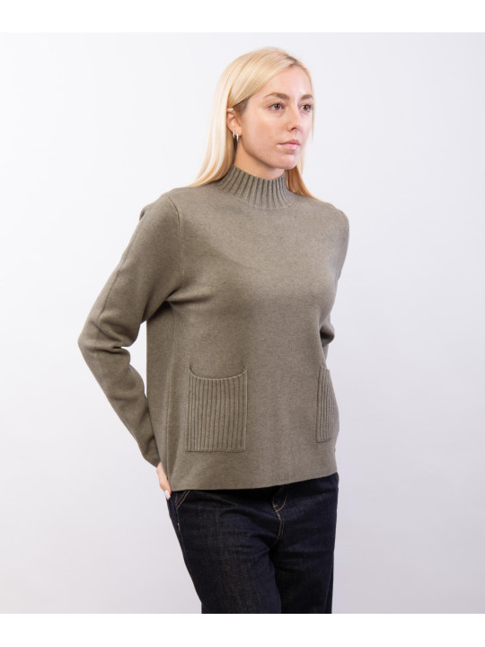 maglia con mezzo collo e tasche