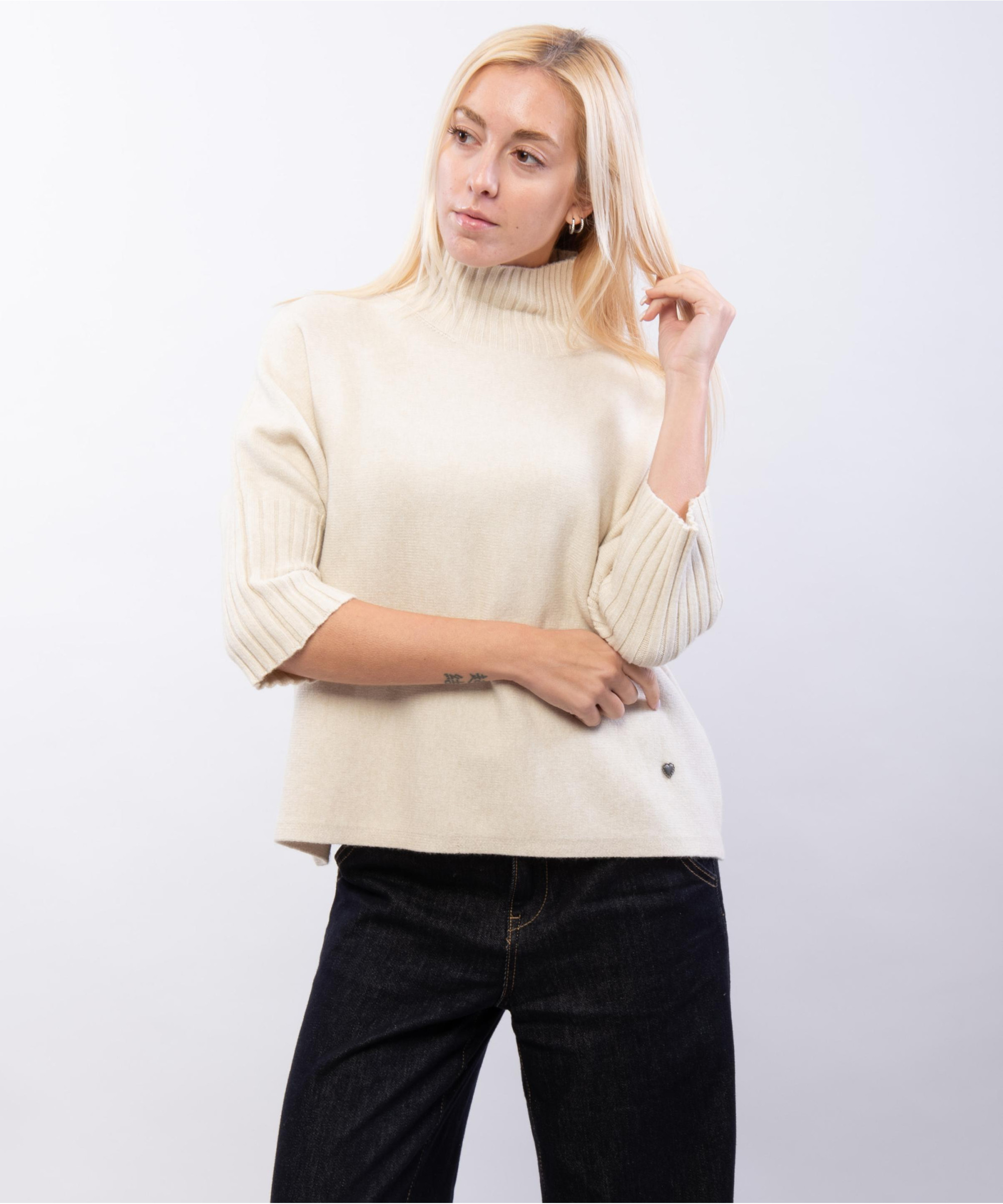 maglia con colletto e manica 3/4