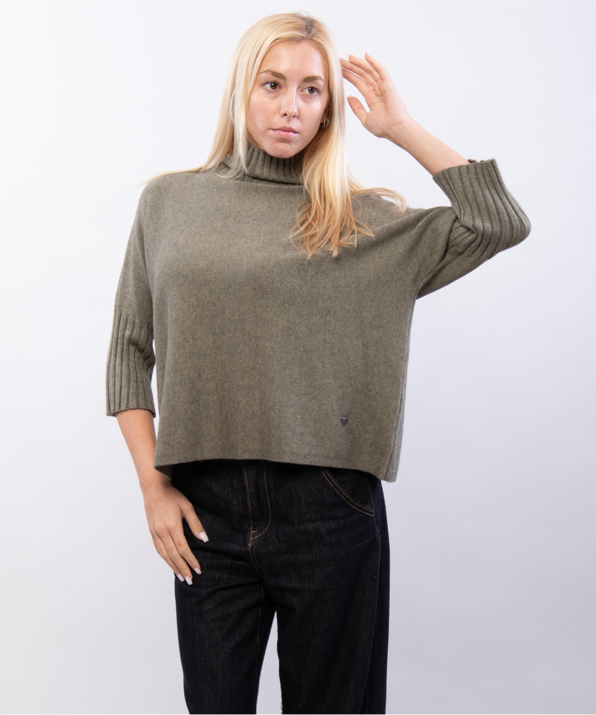 maglia con colletto e manica 3/4