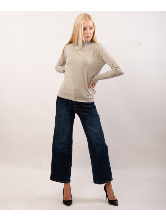 Maglione con collo e orlo a volant