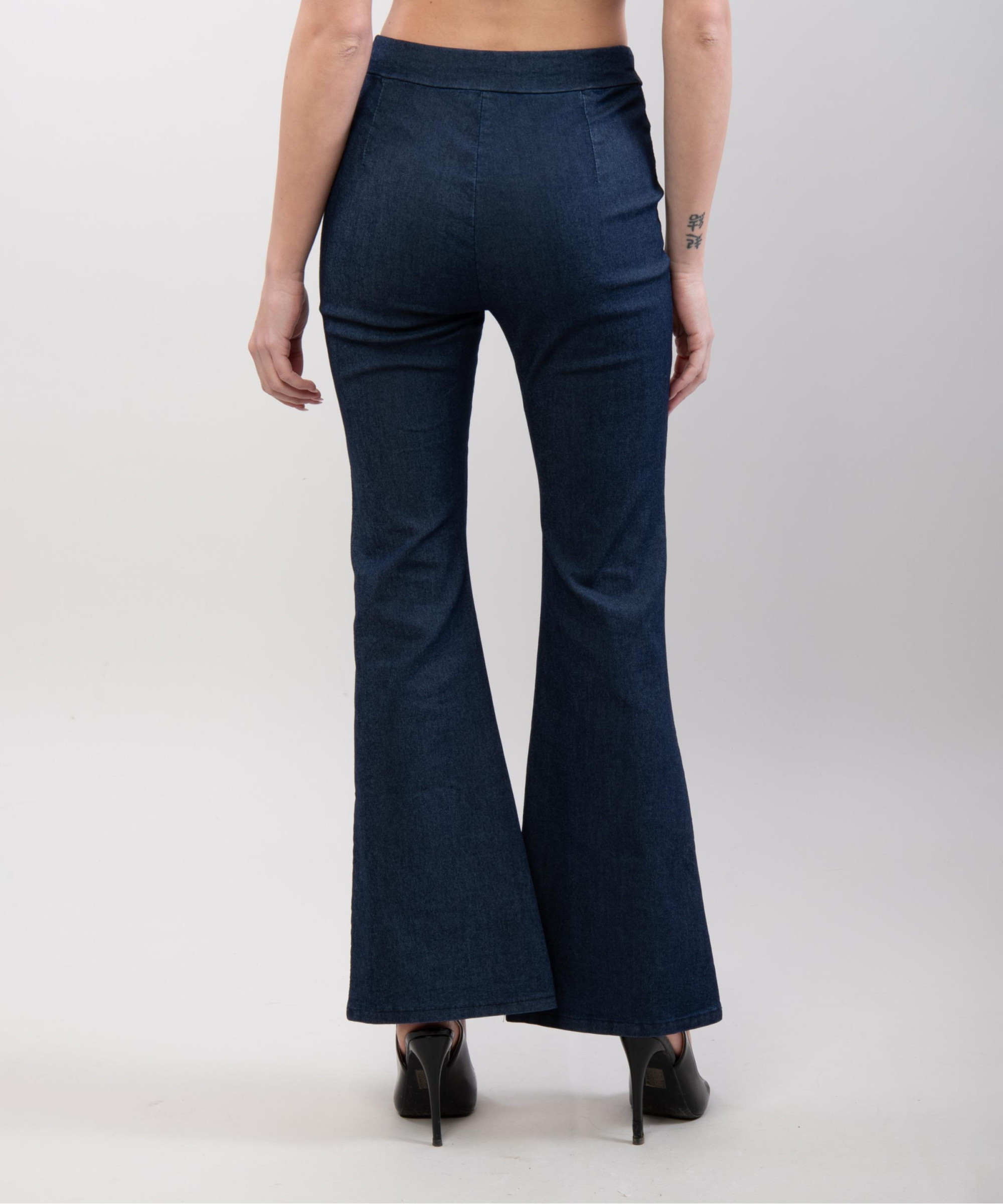 pantalone 65% cotone 33% poliestere 2% elastico