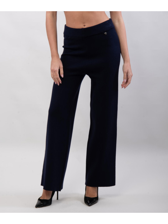 Pantaloni a palazzo in maglia