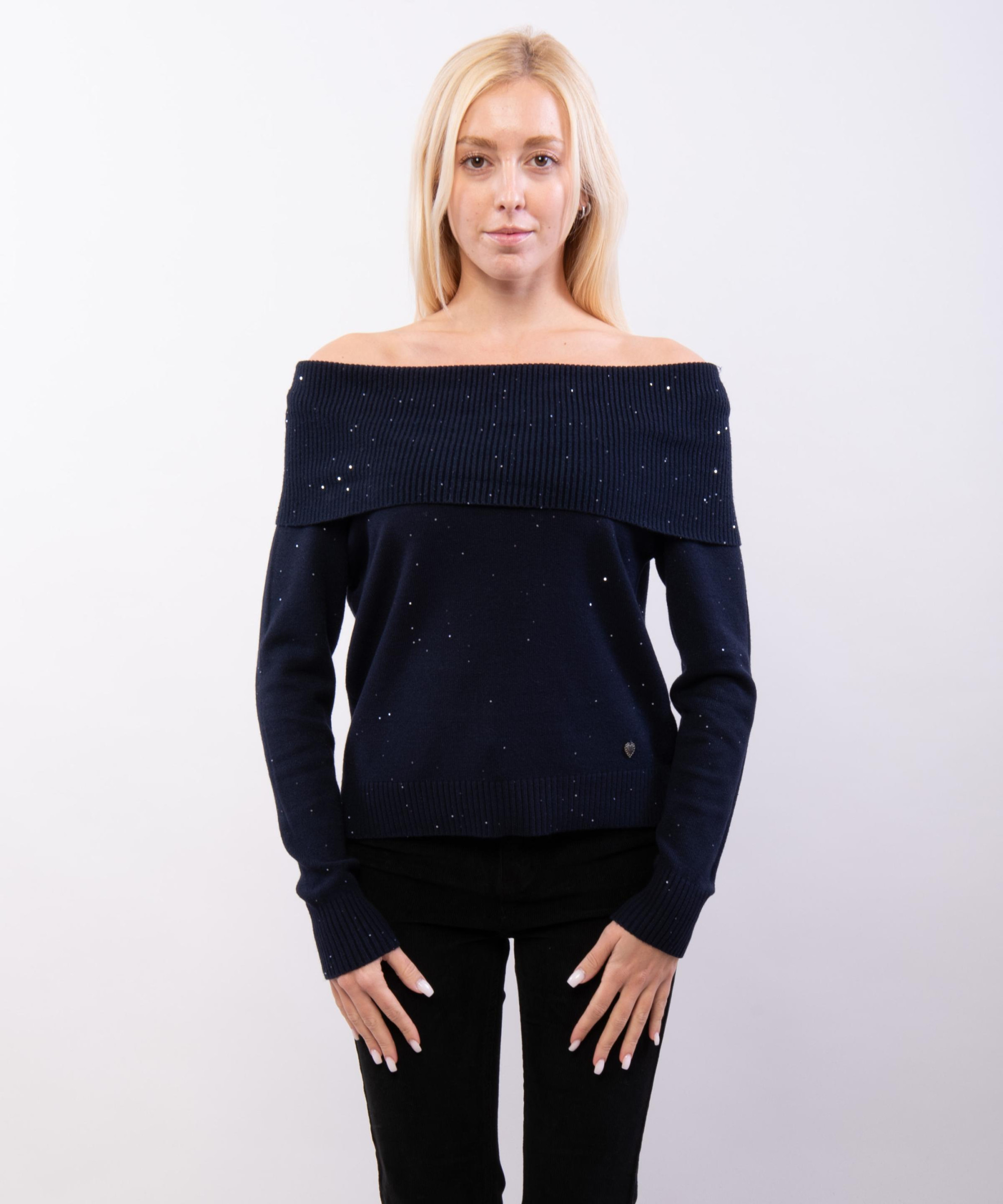 maglia con collo e palettes