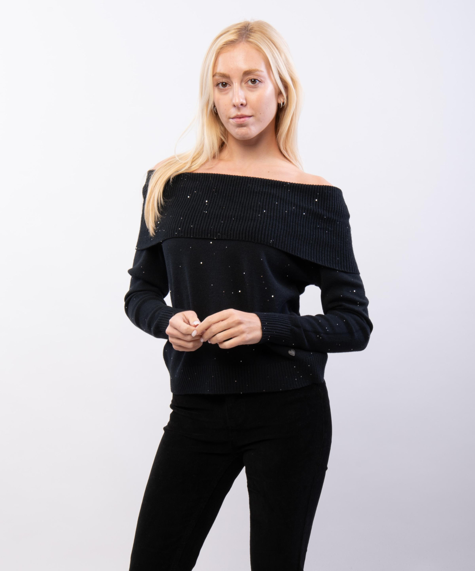 maglia con collo e palettes